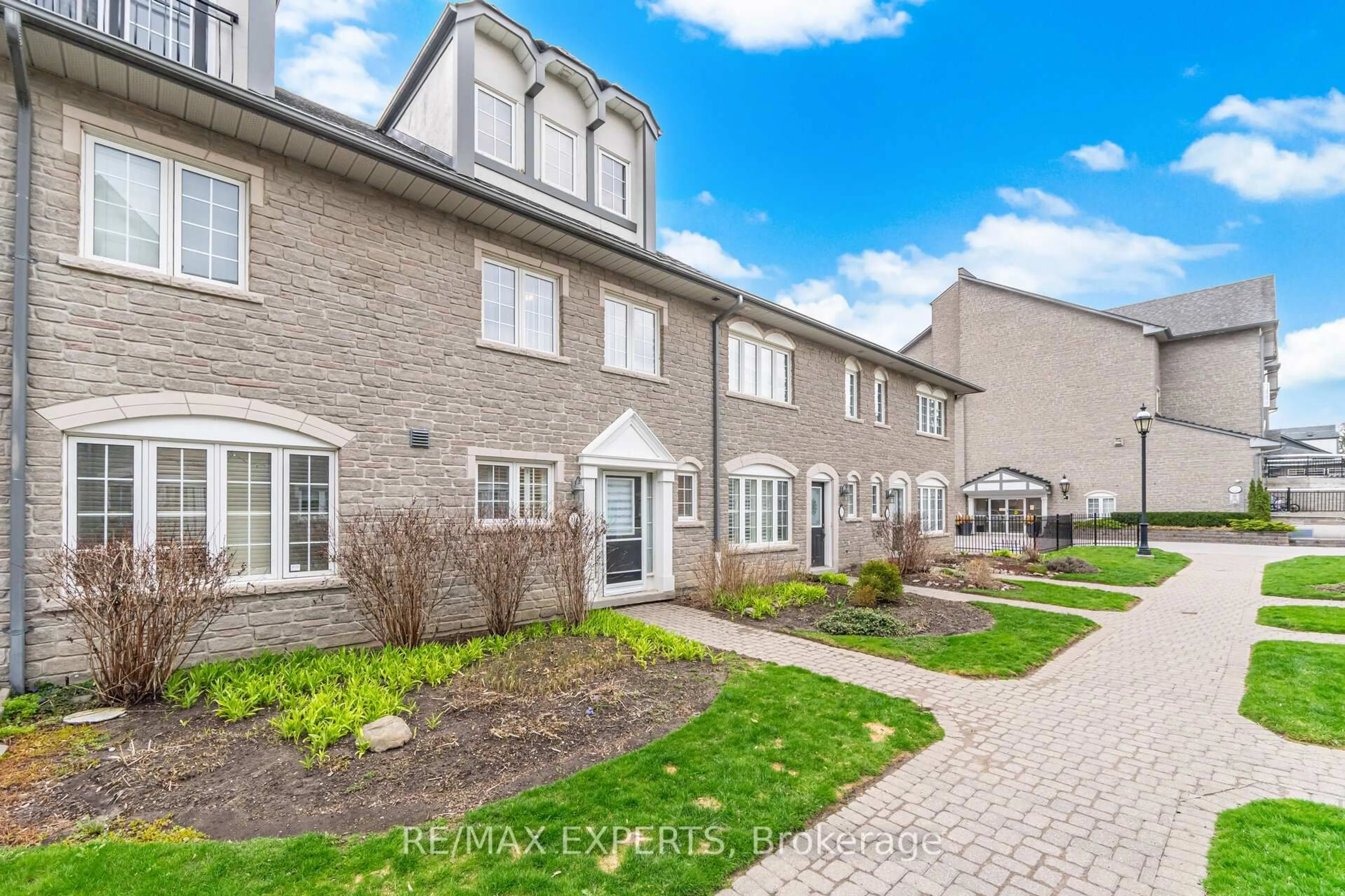 A pic from outside/outdoor area/front of a property/back of a property/a pic from drone, street for 1995 Royal Rd #112, Pickering Ontario L1V 6V9