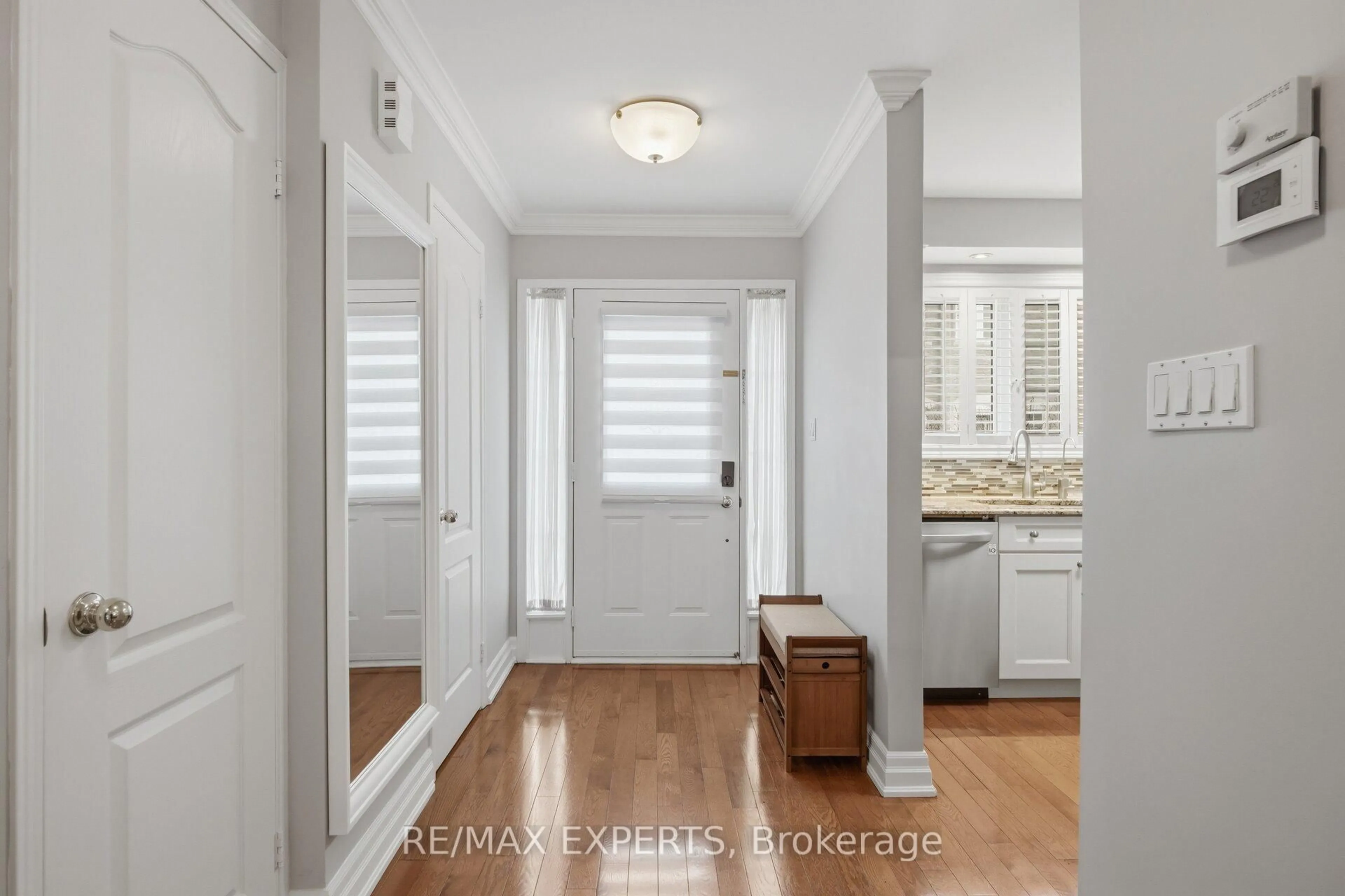 Indoor entryway for 1995 Royal Rd #112, Pickering Ontario L1V 6V9