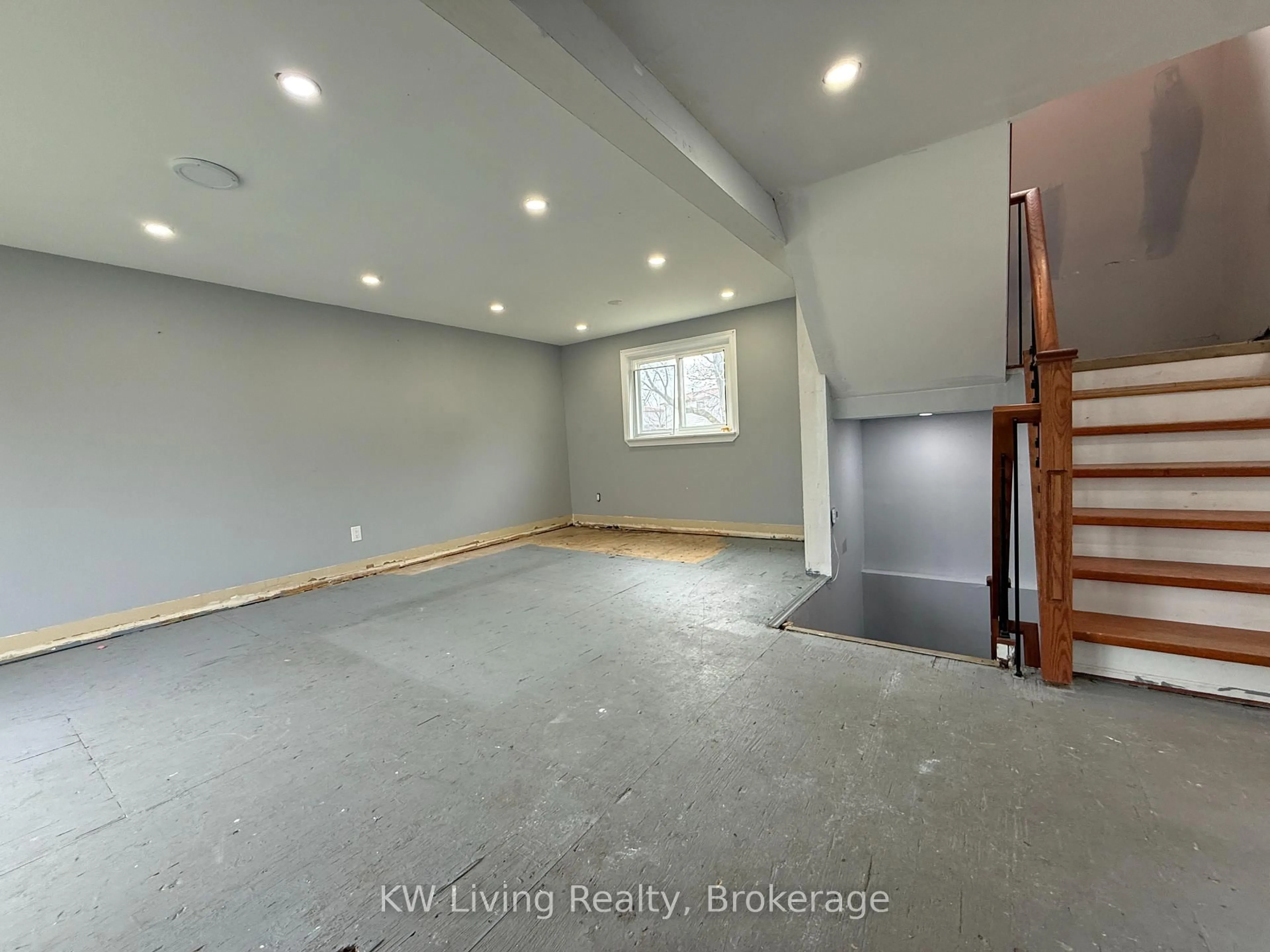 A pic of a room for 18 Gemshaw Cres, Toronto Ontario M1B 1L4