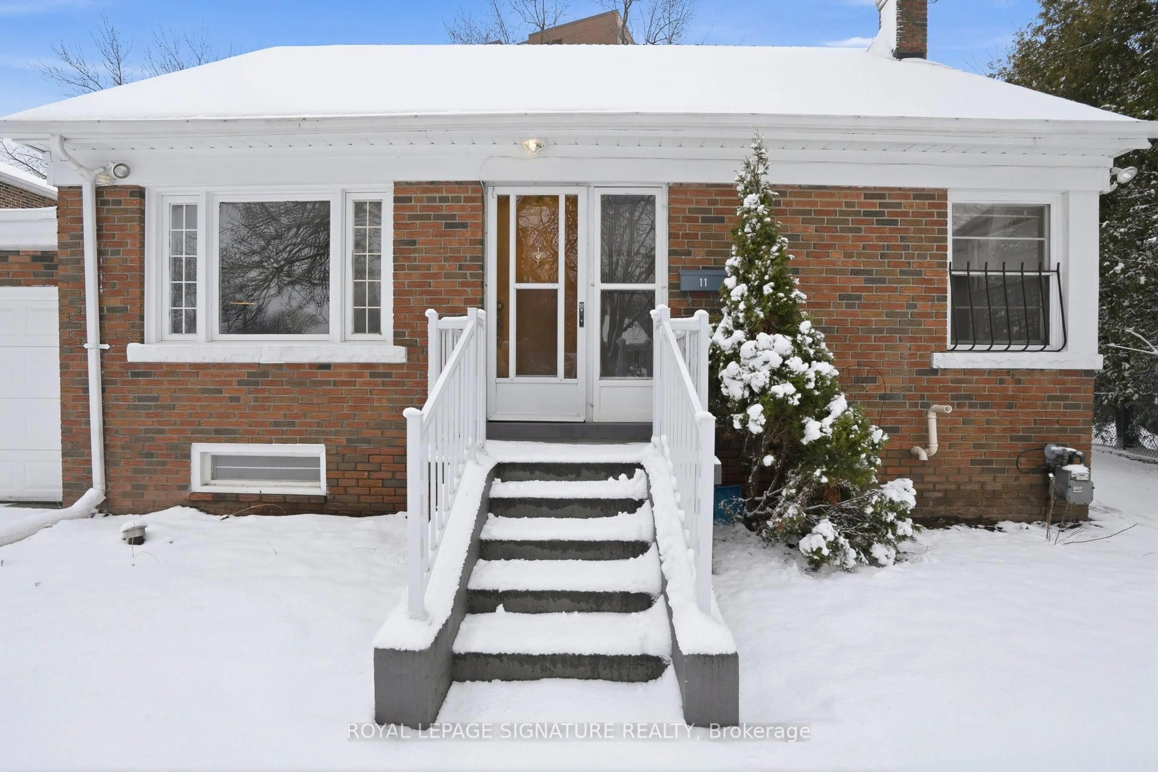 Home with brick exterior material, street for 11 Innisdale Dr, Toronto Ontario M1R 1C4