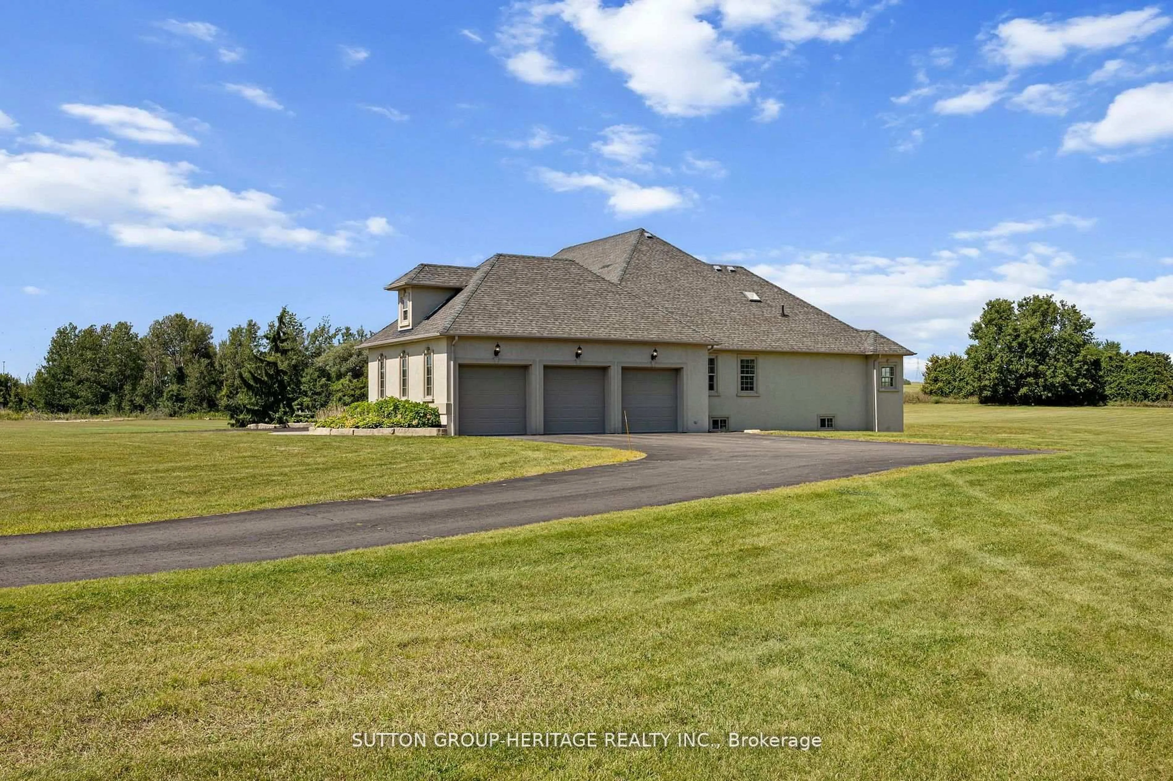 A pic from outside/outdoor area/front of a property/back of a property/a pic from drone, water/lake/river/ocean view for 2100 Taunton Rd, Clarington Ontario L0B 1J0