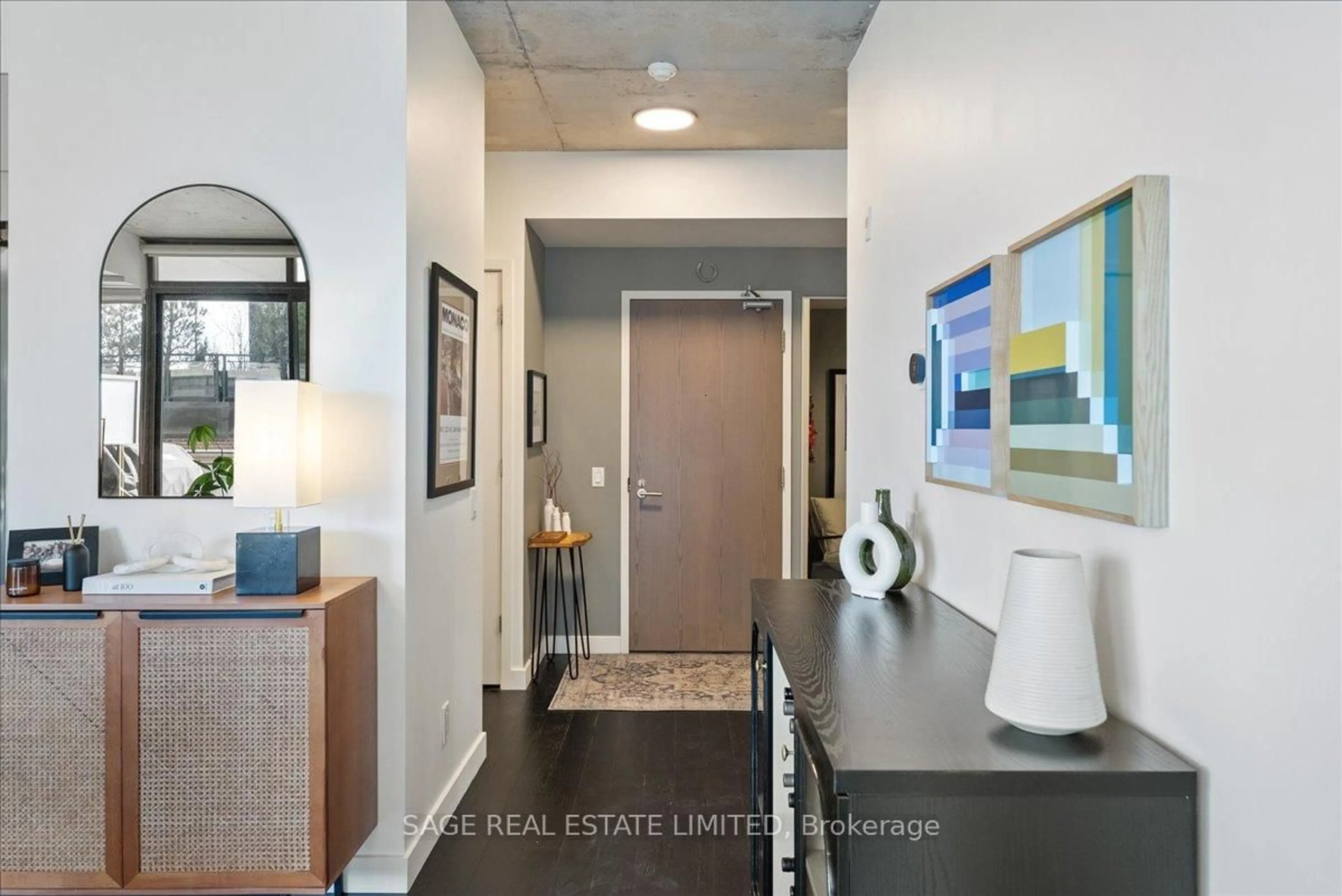 Indoor entryway for 90 Broadview Ave #608, Toronto Ontario M4M 0A7