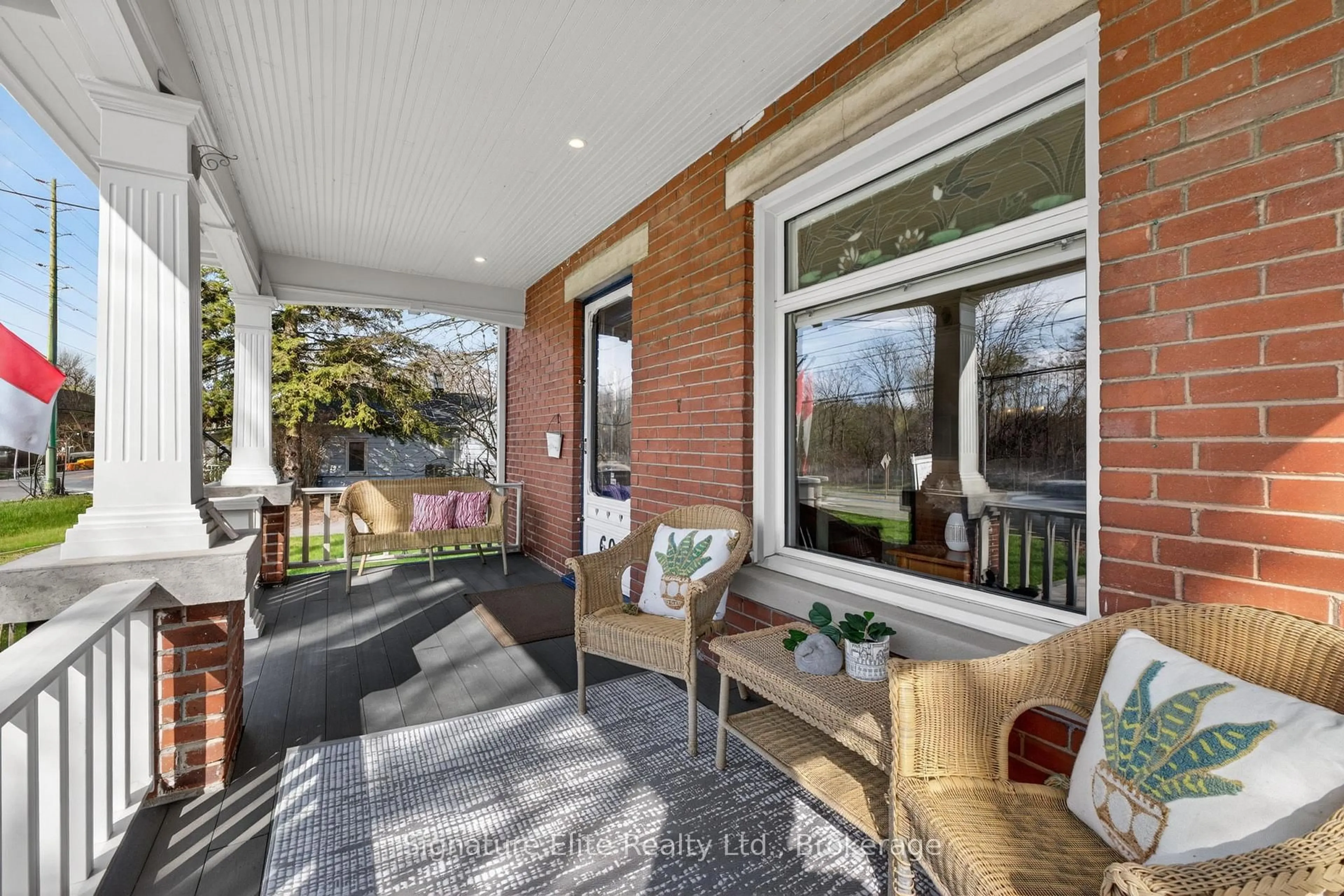 Home with brick exterior material, street for 60 Winchester Rd, Whitby Ontario L1M 1B4