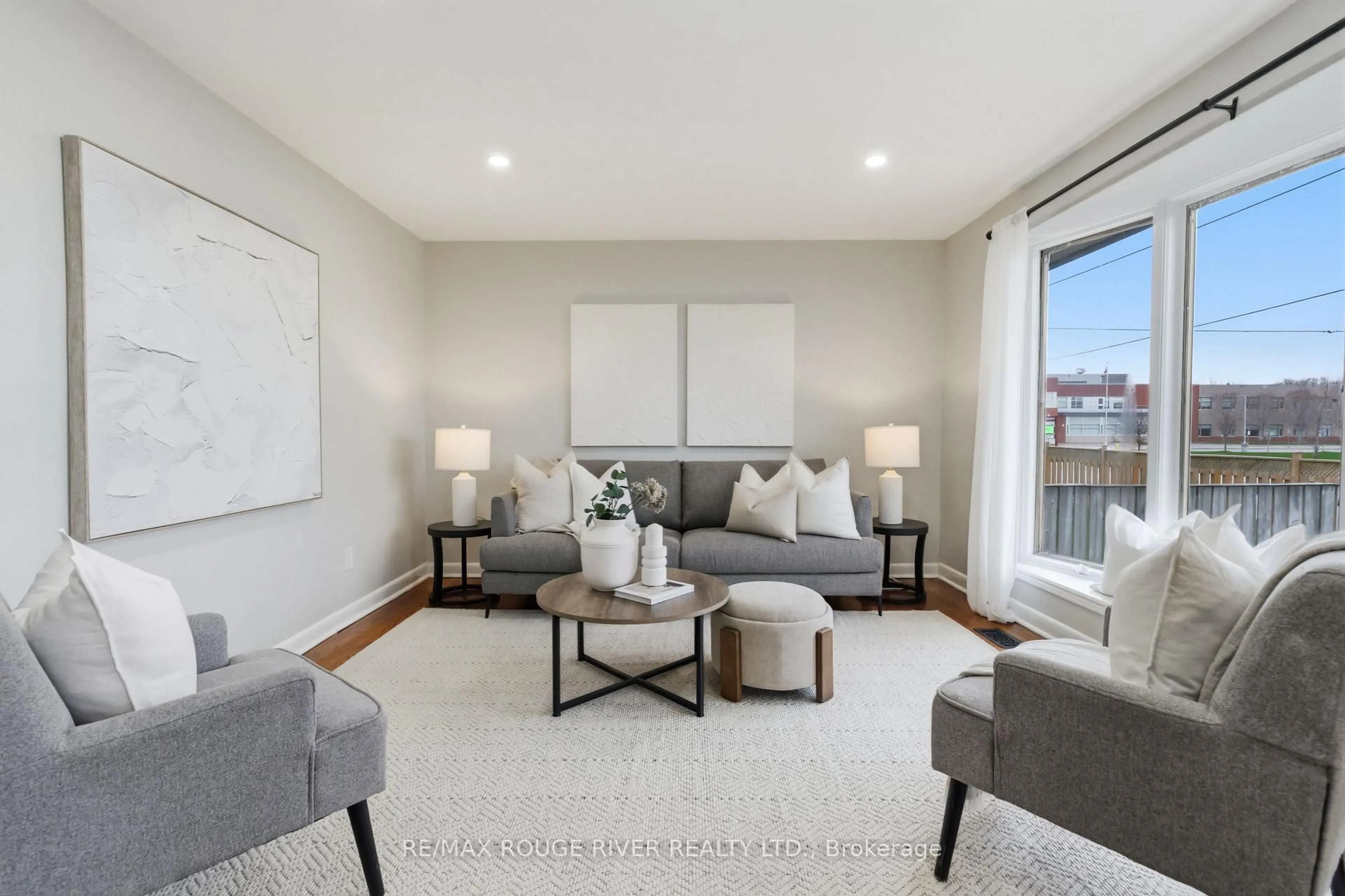 Living room with furniture, unknown for 557 Shakespeare Ave, Oshawa Ontario L1H 3H5