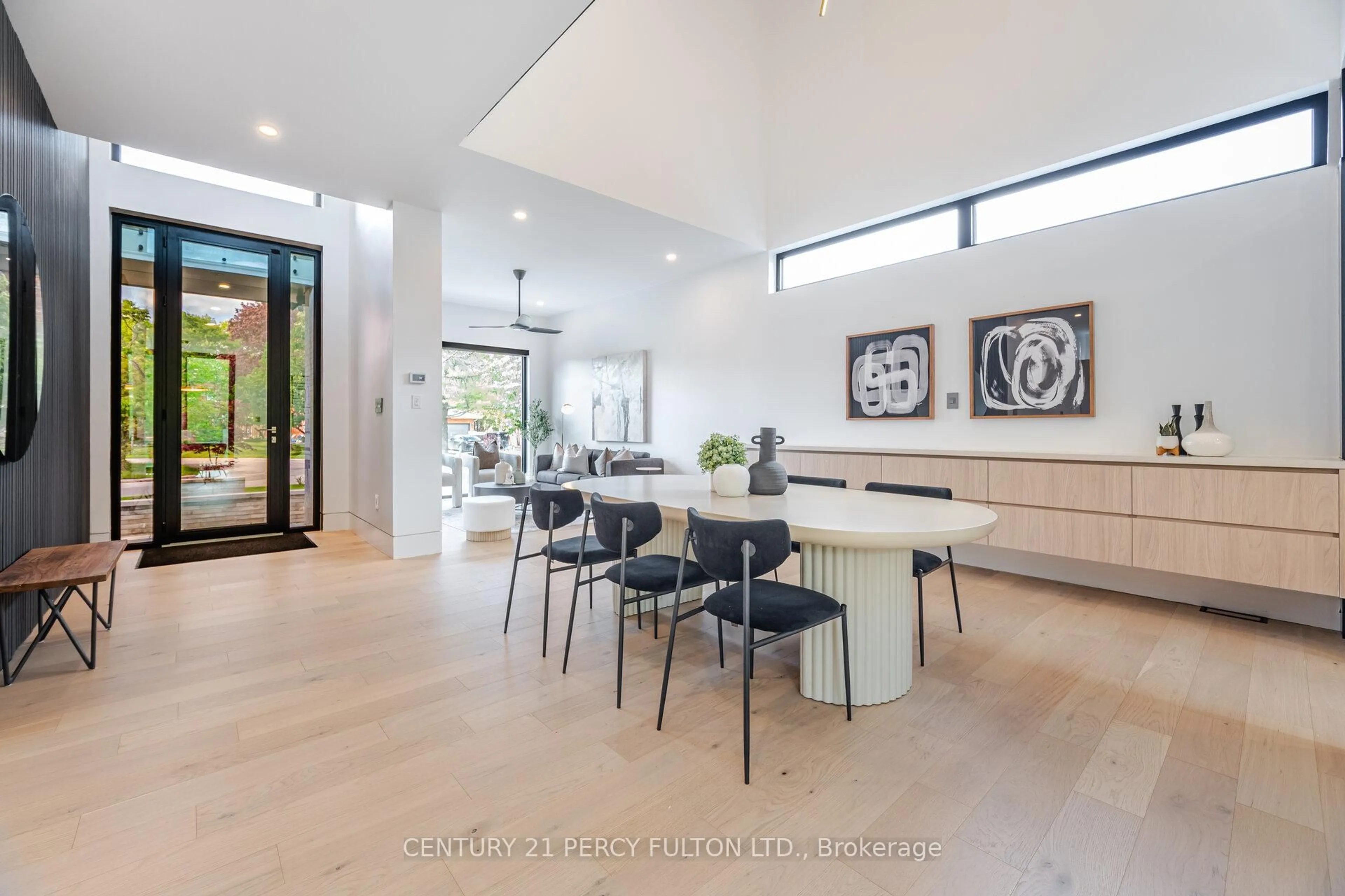 Unknown for 10 Haida Crt, Toronto Ontario M1C 3L1