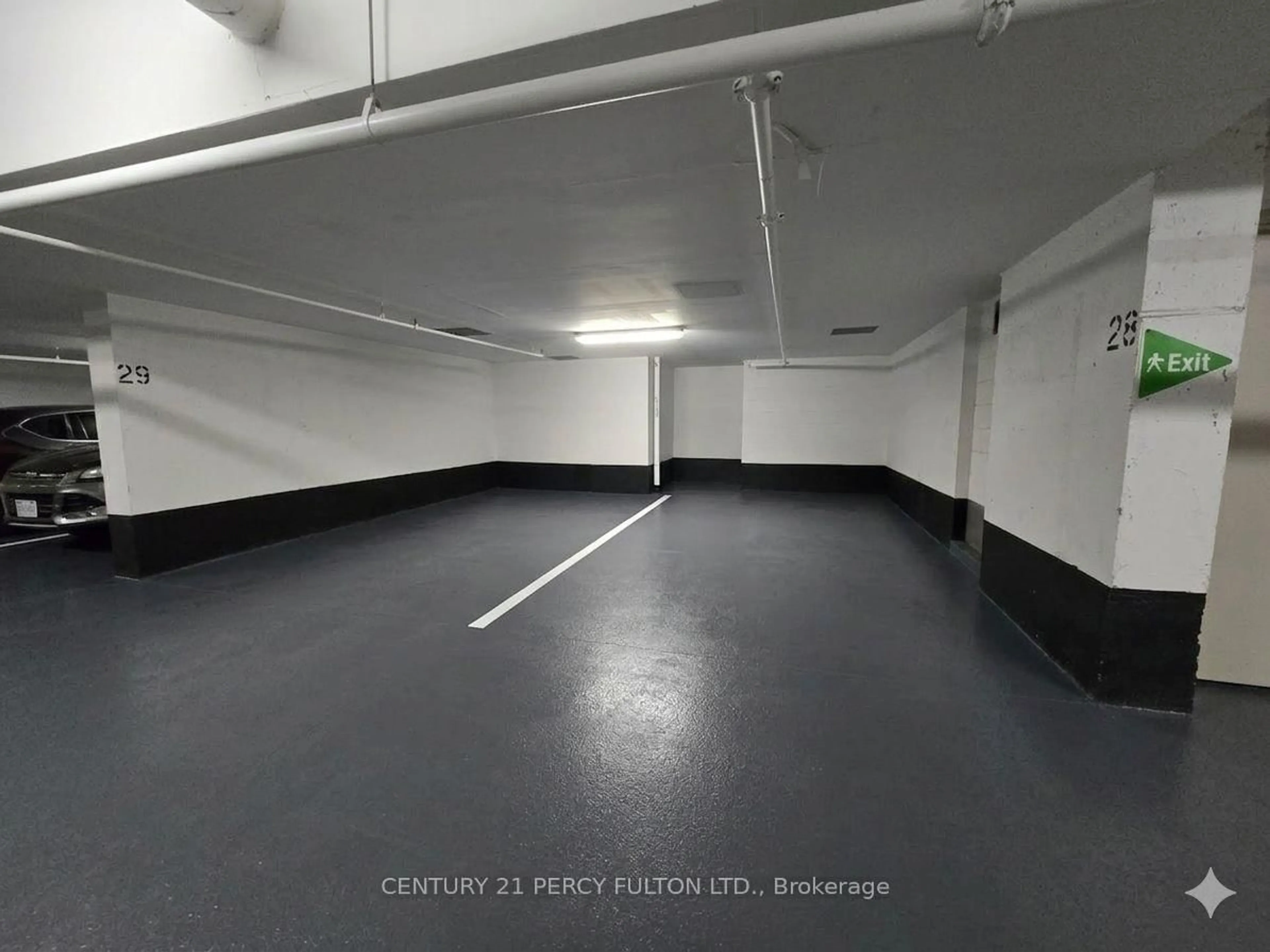 Indoor garage for 181 Village Green Sq #P29, Toronto Ontario M1S 0K6