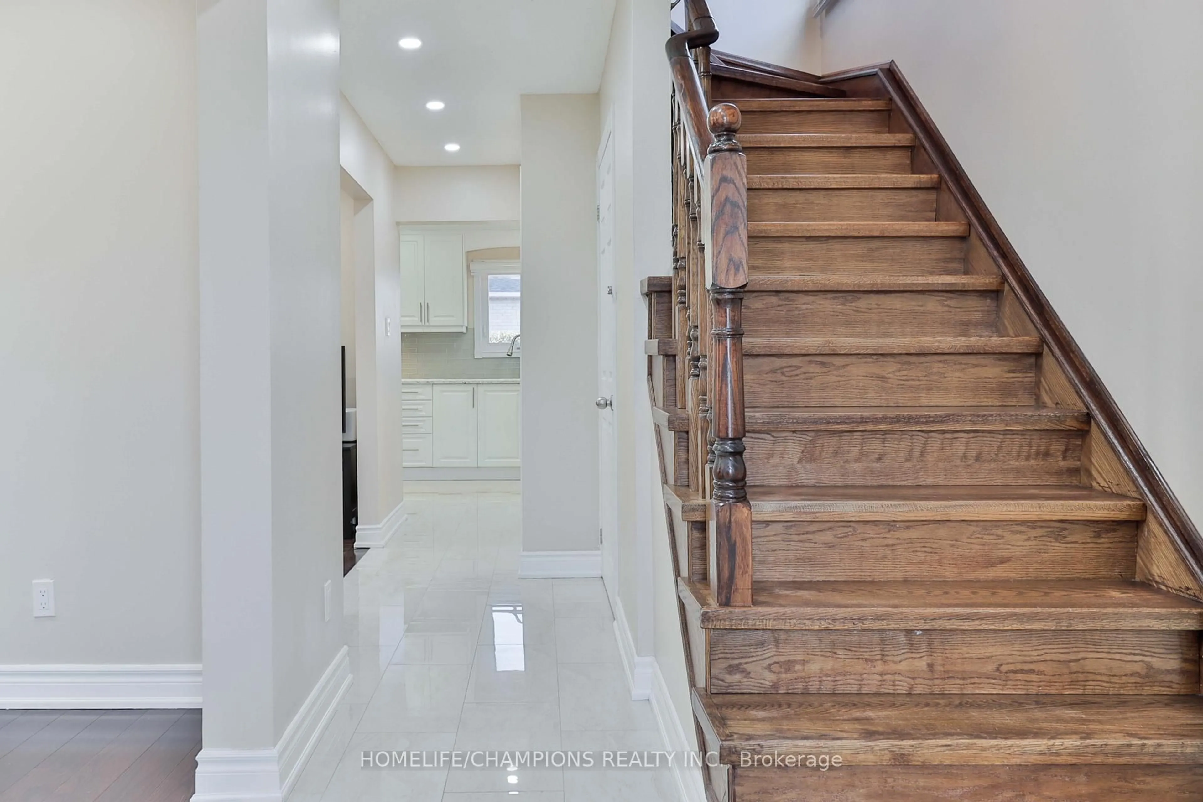 Unknown for 188 Large Cres, Ajax Ontario L1T 2R2