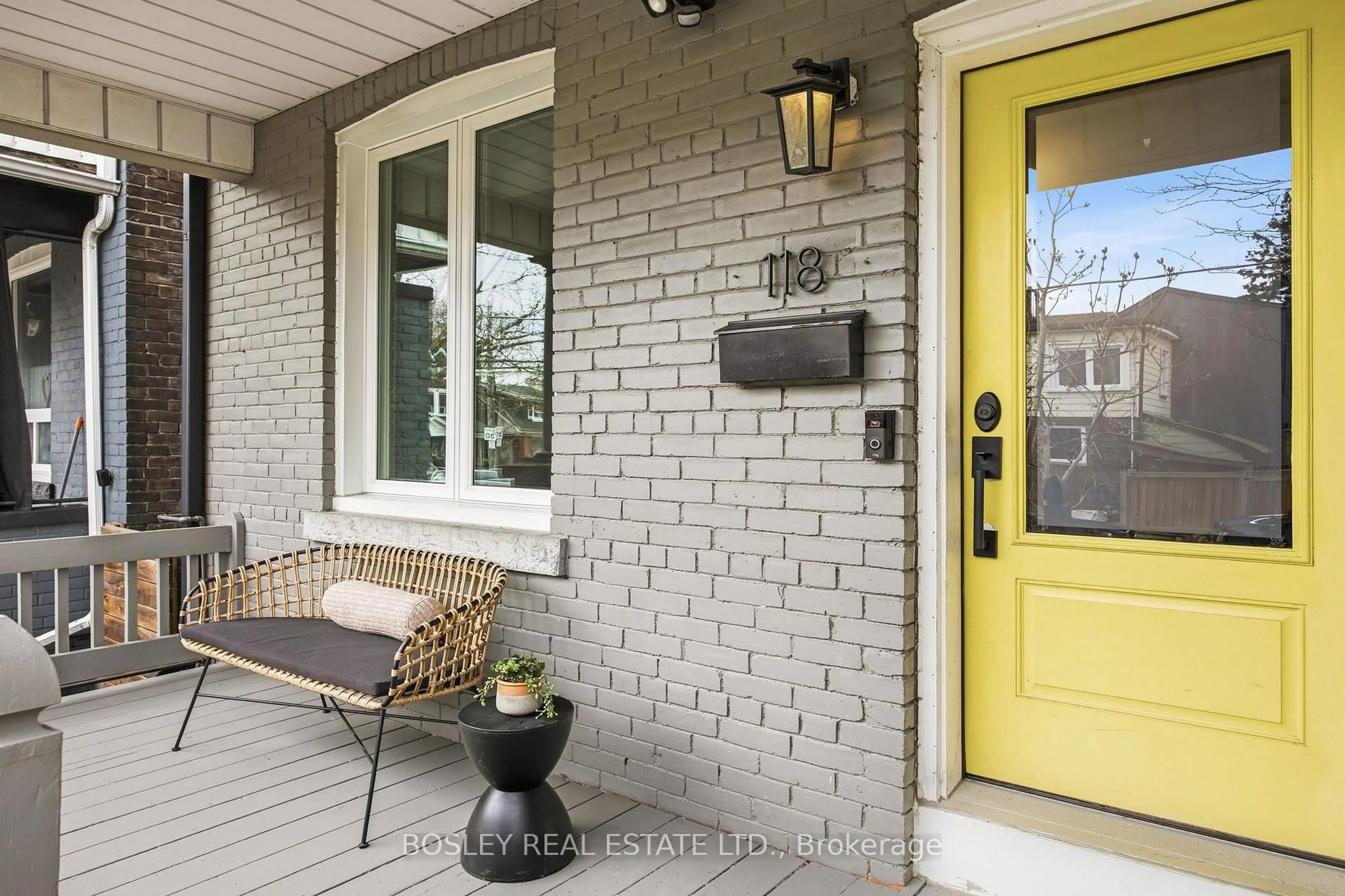 Unknown for 118 Mountjoy Ave, Toronto Ontario M4J 1J8