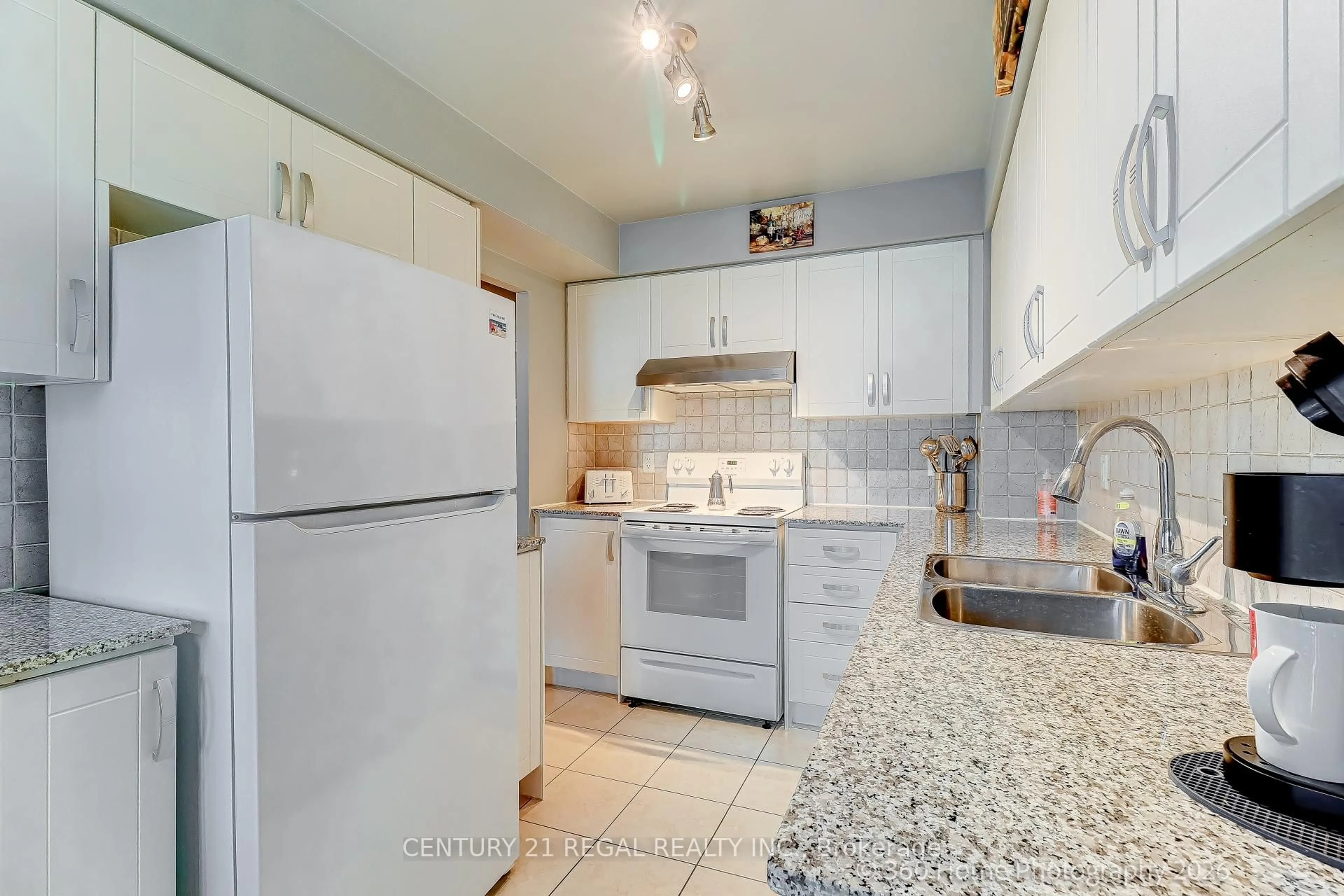 Standard kitchen, ceramic/tile floor for 83 Borough Dr #315, Toronto Ontario M1P 5E4