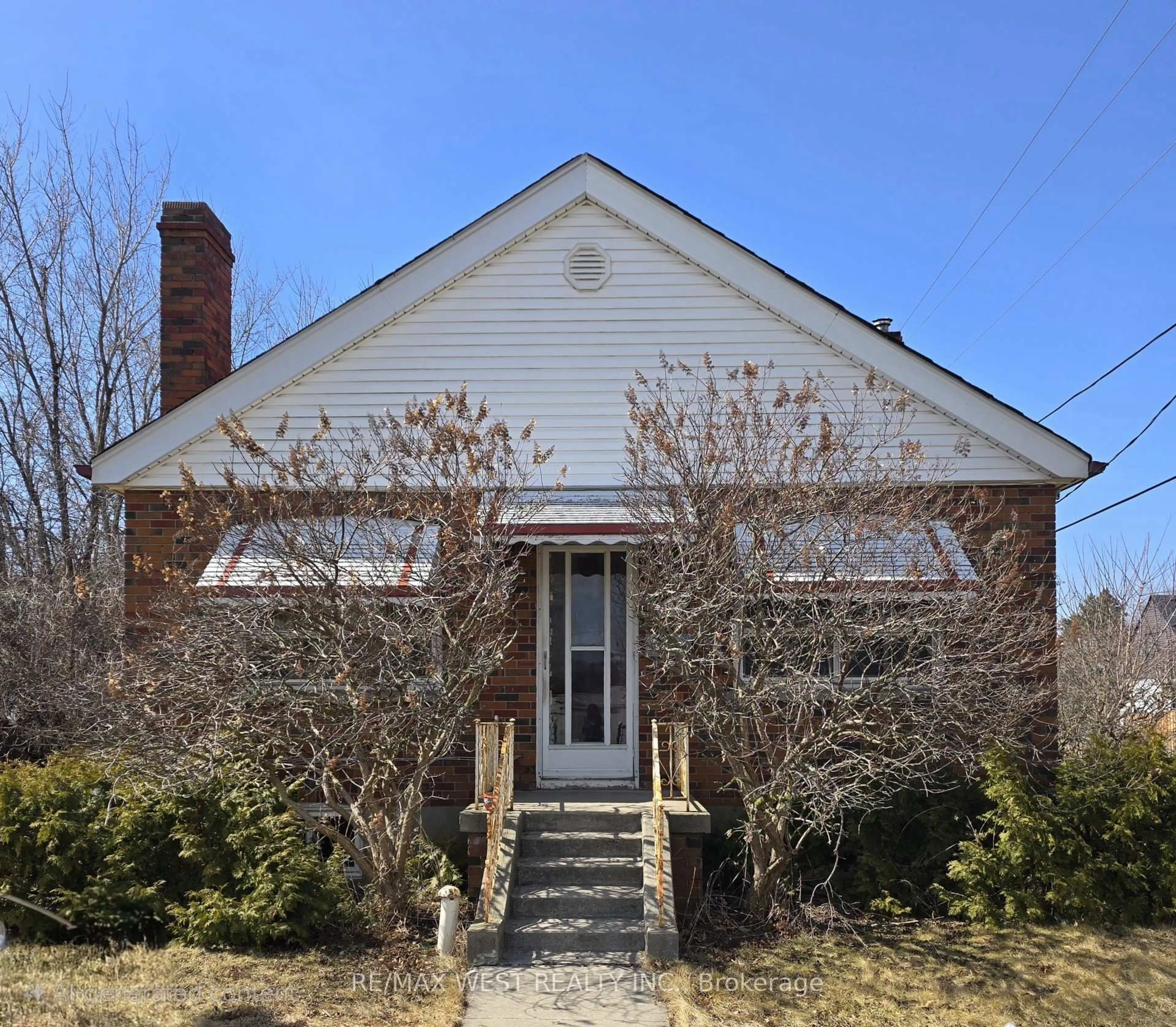 Home with brick exterior material, street for 544 Pharmacy Ave, Toronto Ontario M1L 3G8