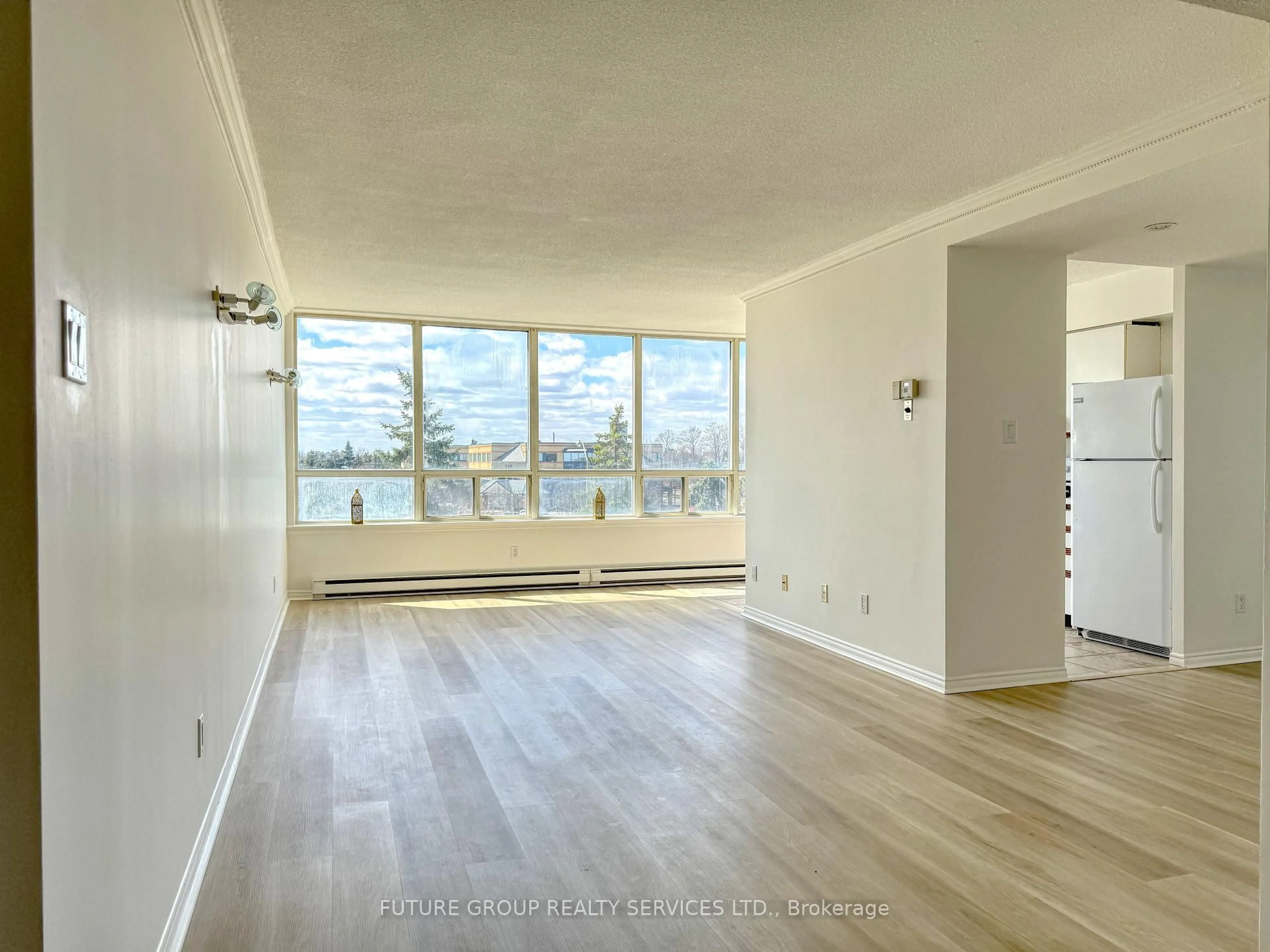 A pic of a room for 160 Alton Towers Circ #504, Toronto Ontario M1V 4X8