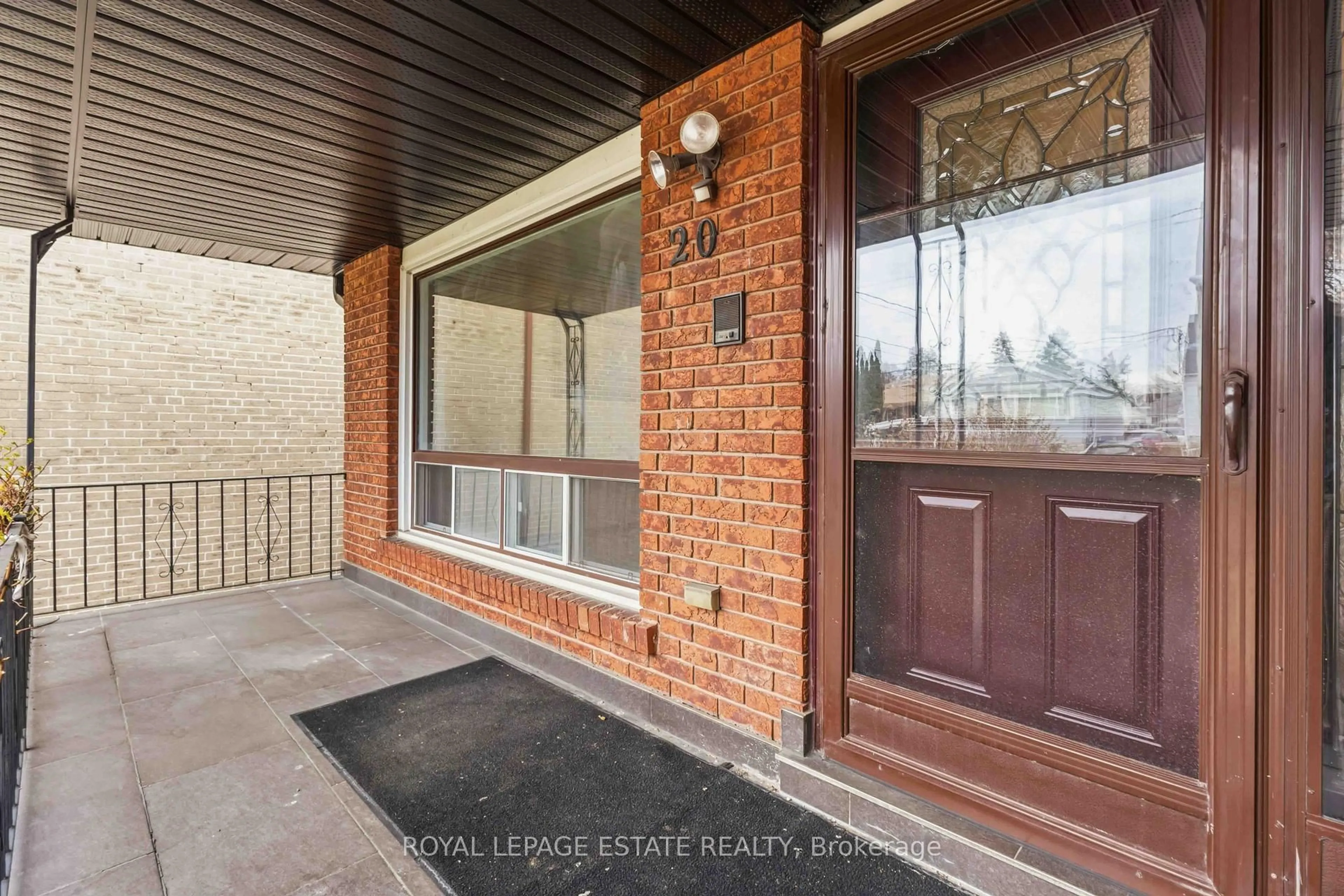 Unknown for 20 Davidson Ave, Toronto Ontario M1K 1C3