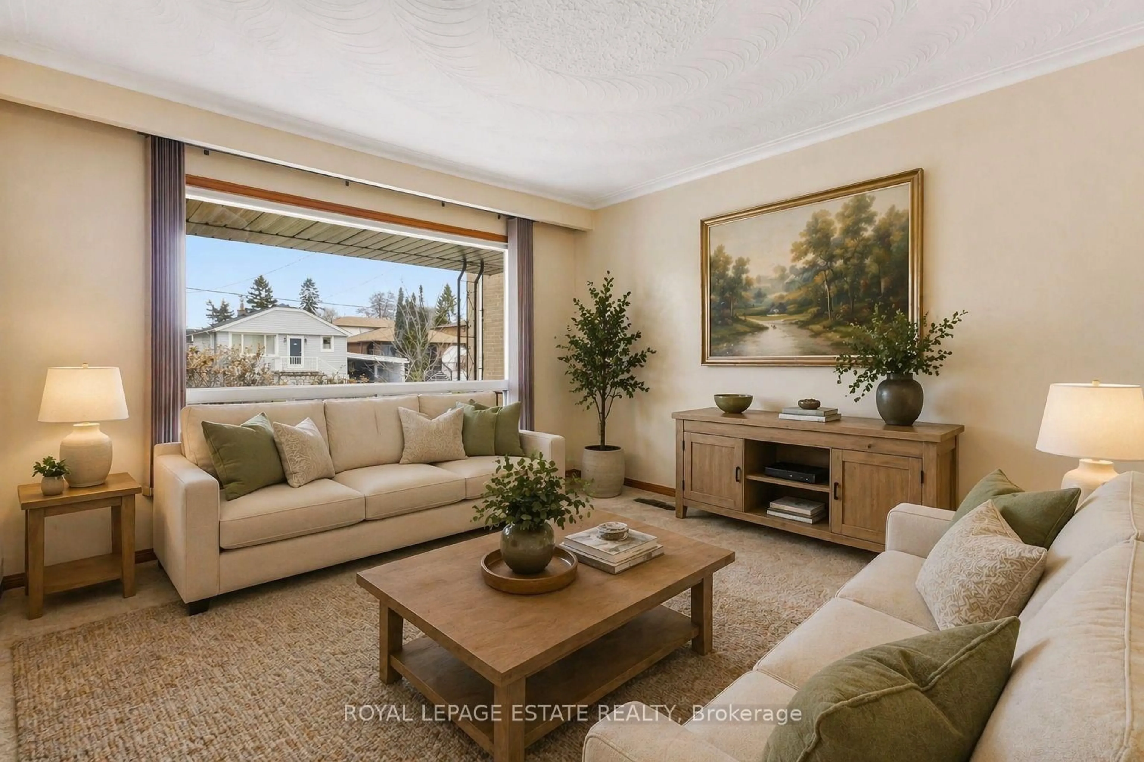 Living room with furniture, unknown for 20 Davidson Ave, Toronto Ontario M1K 1C3