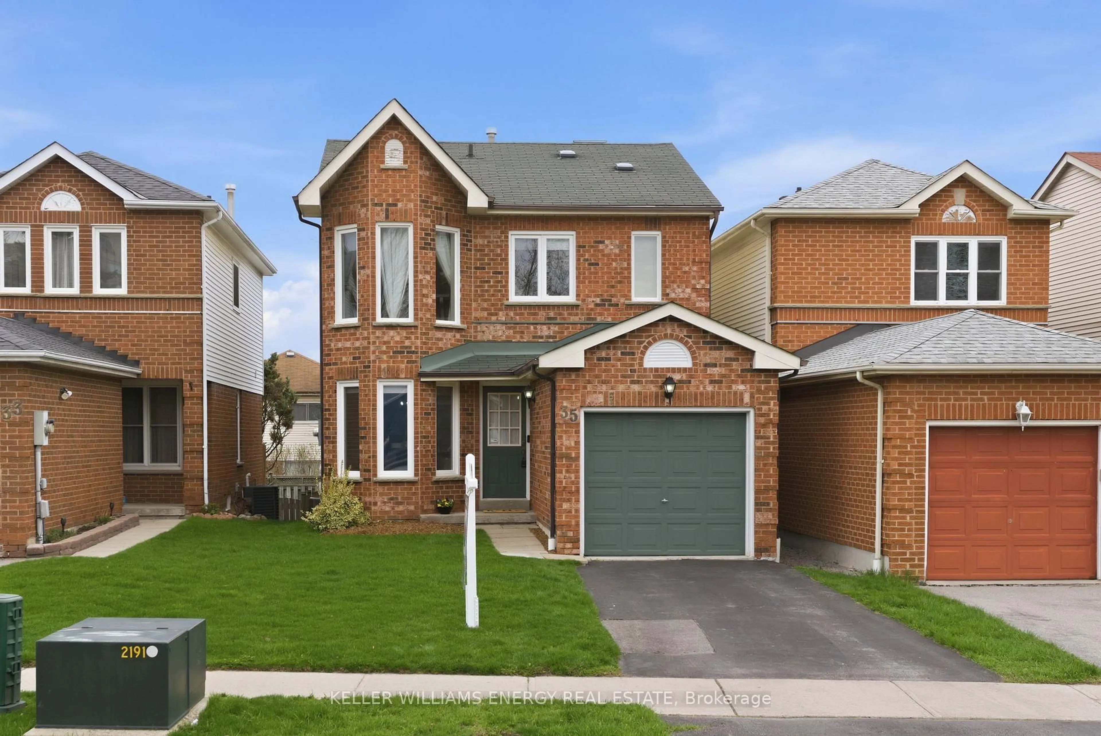 Home with brick exterior material, street for 35 Teddington Cres, Whitby Ontario L1R 1S5