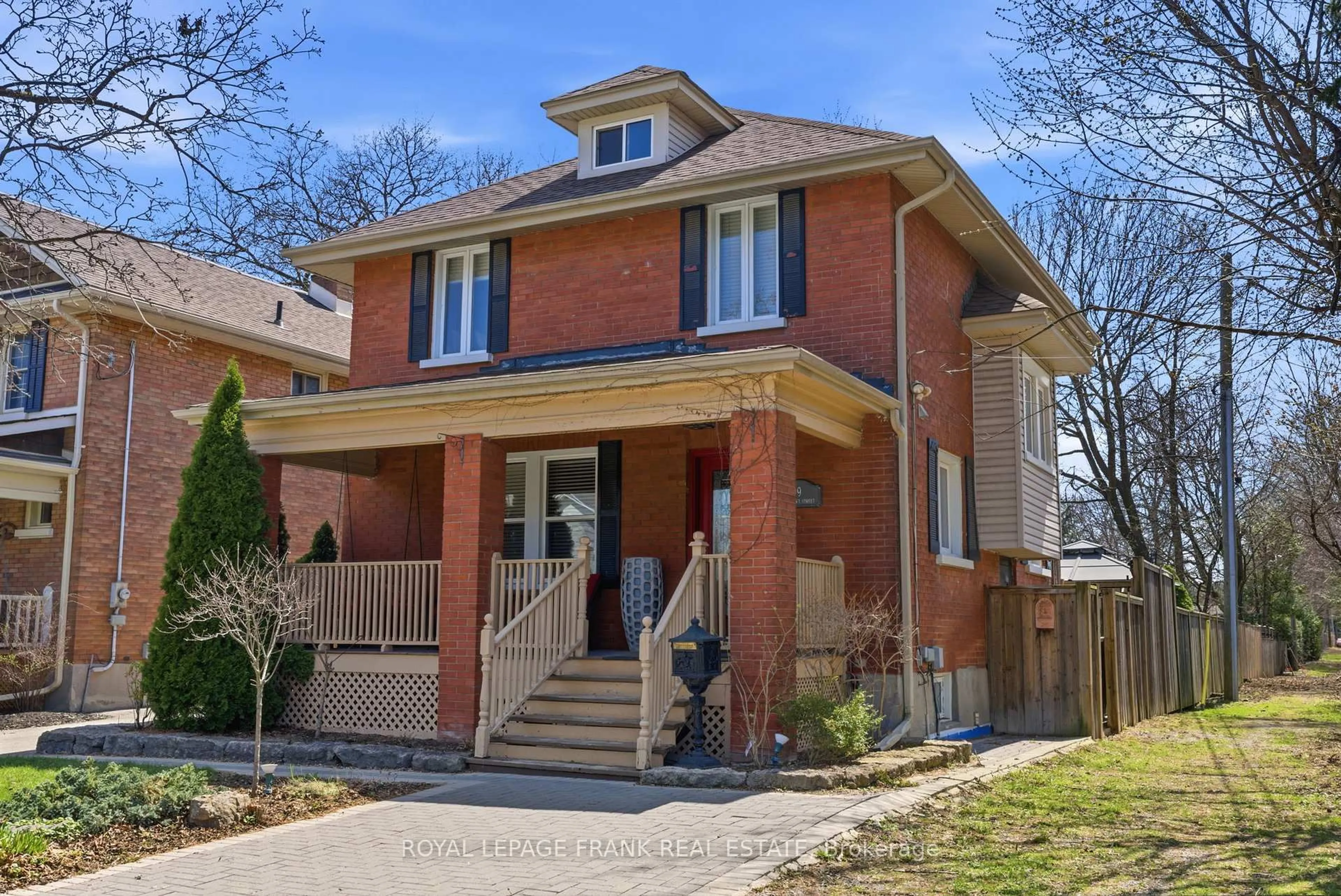 Home with brick exterior material, street for 19 Hillcroft St, Oshawa Ontario L1G 2K8