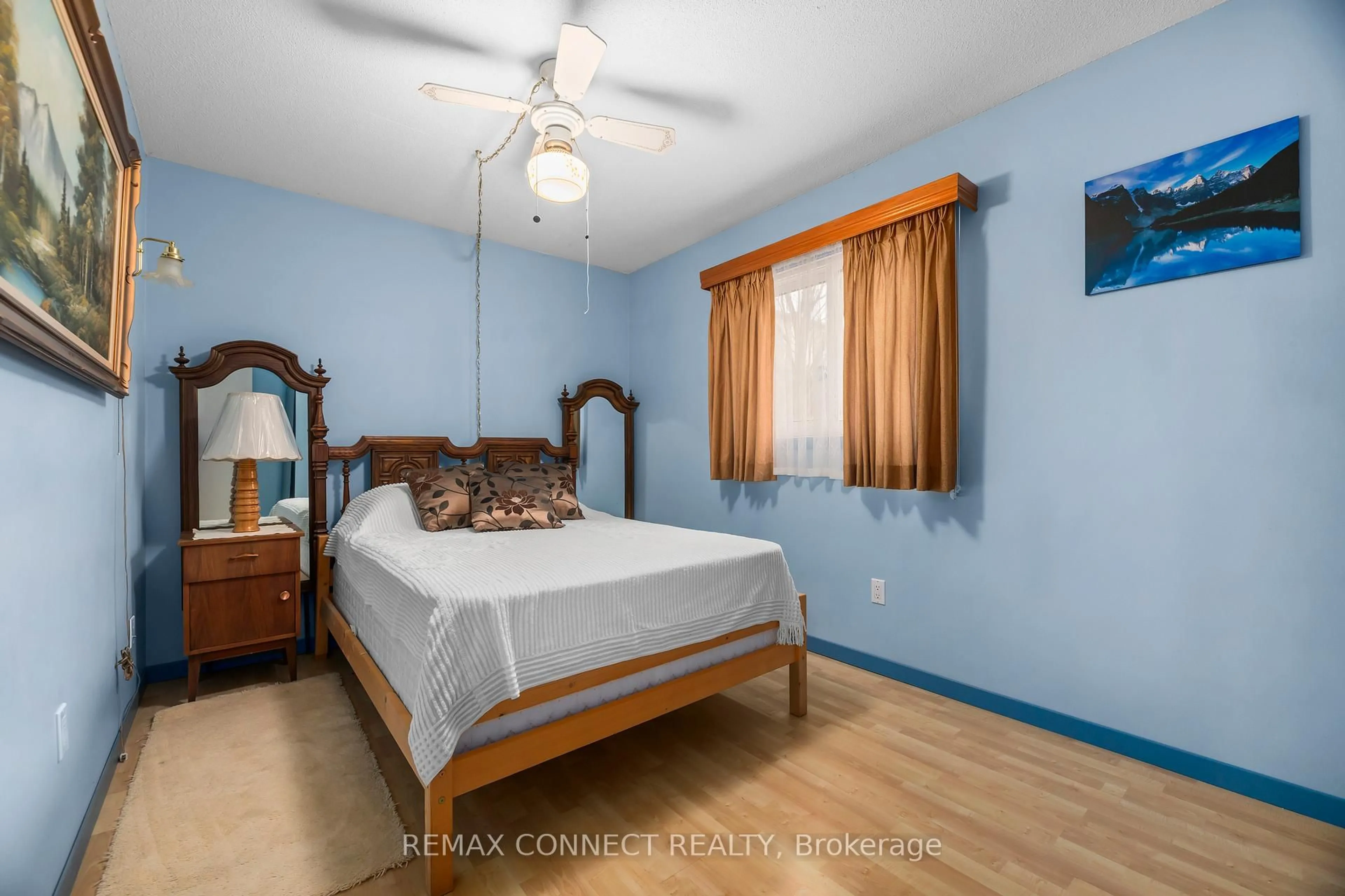 Bedroom with bed, unknown for 21 Wright Cres, Ajax Ontario L1S 6S8