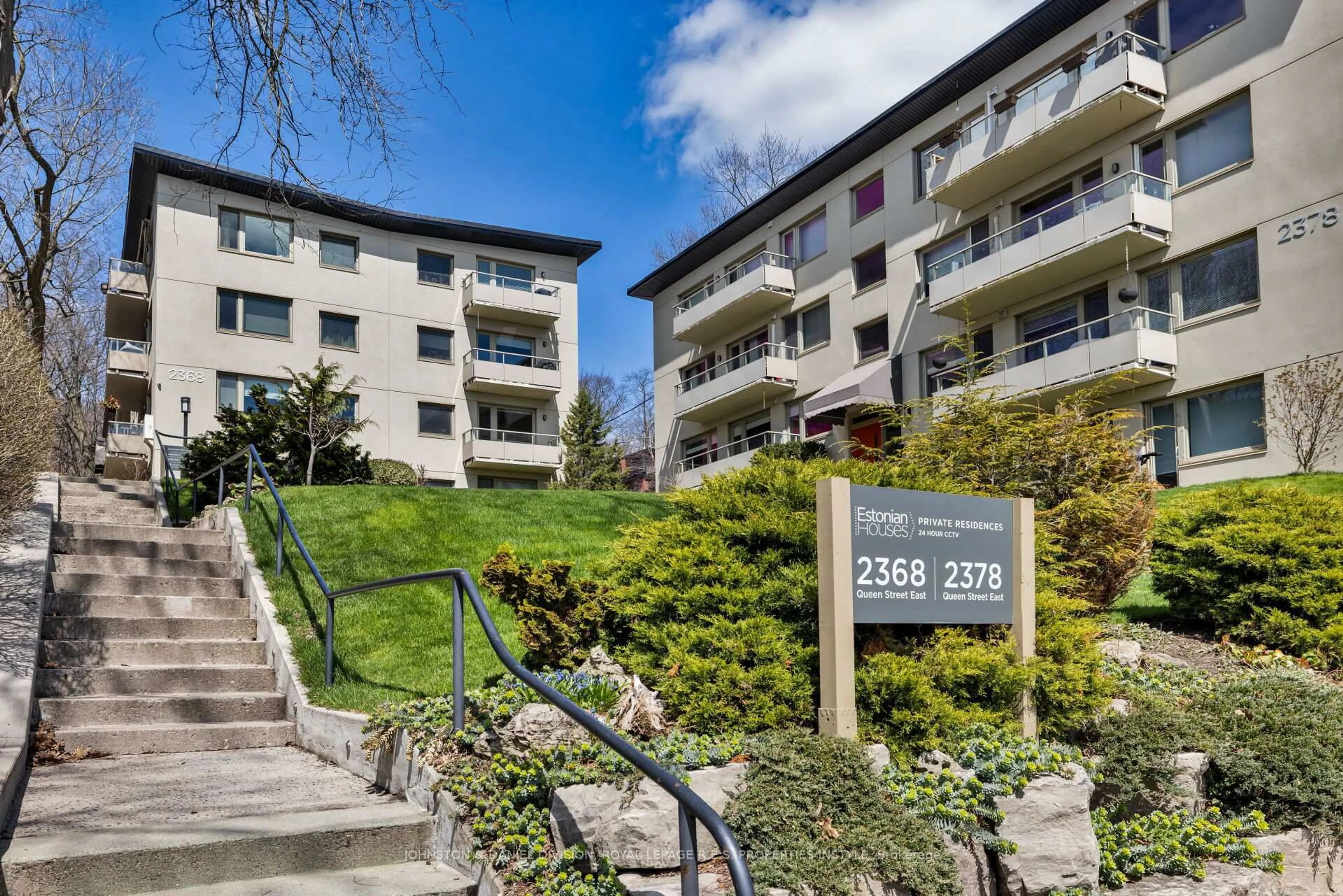 Unknown for 2368 Queen St #8, Toronto Ontario M4E 1H4