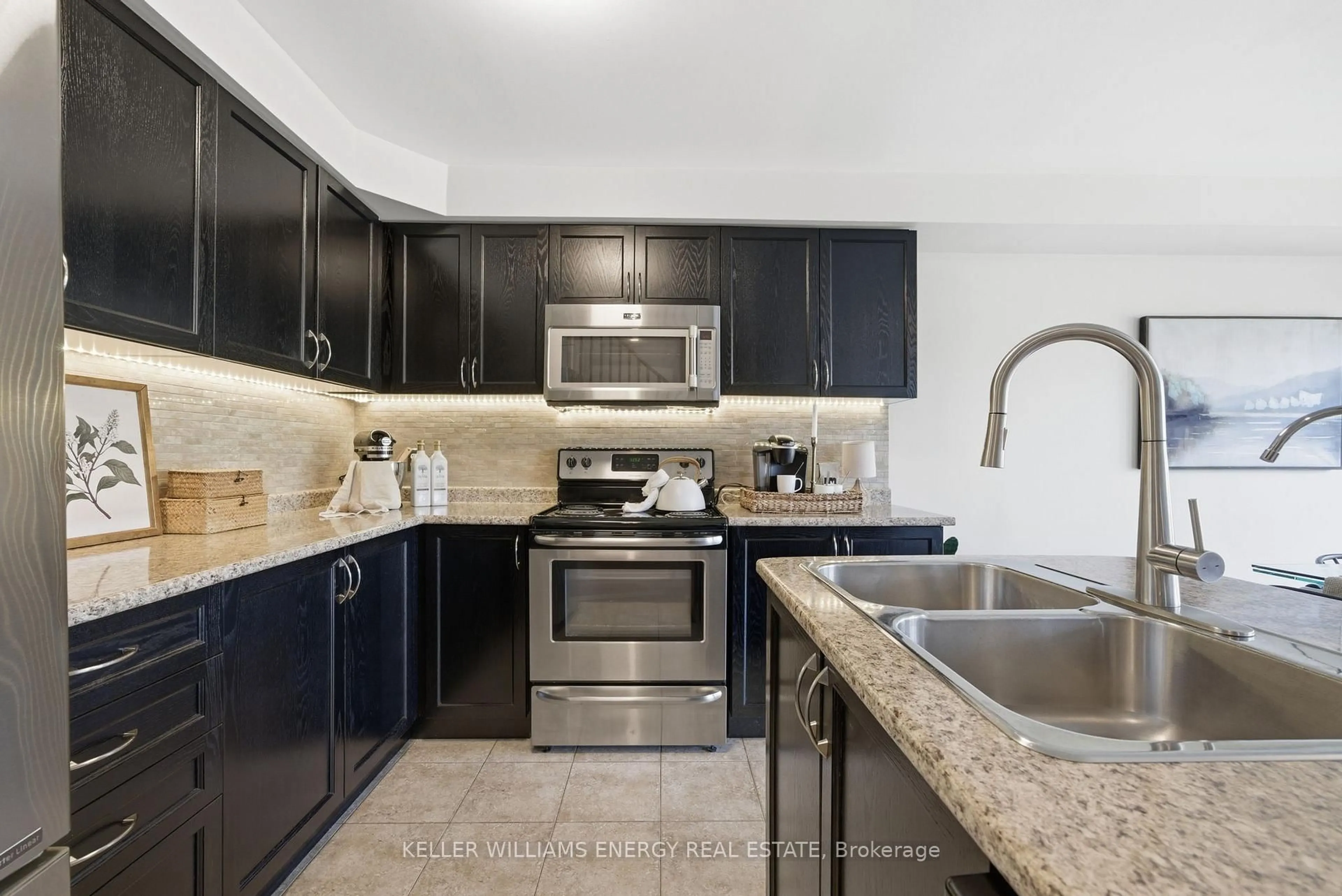 Unknown for 86 Autumn Harvest Rd, Clarington Ontario L1C 0K7