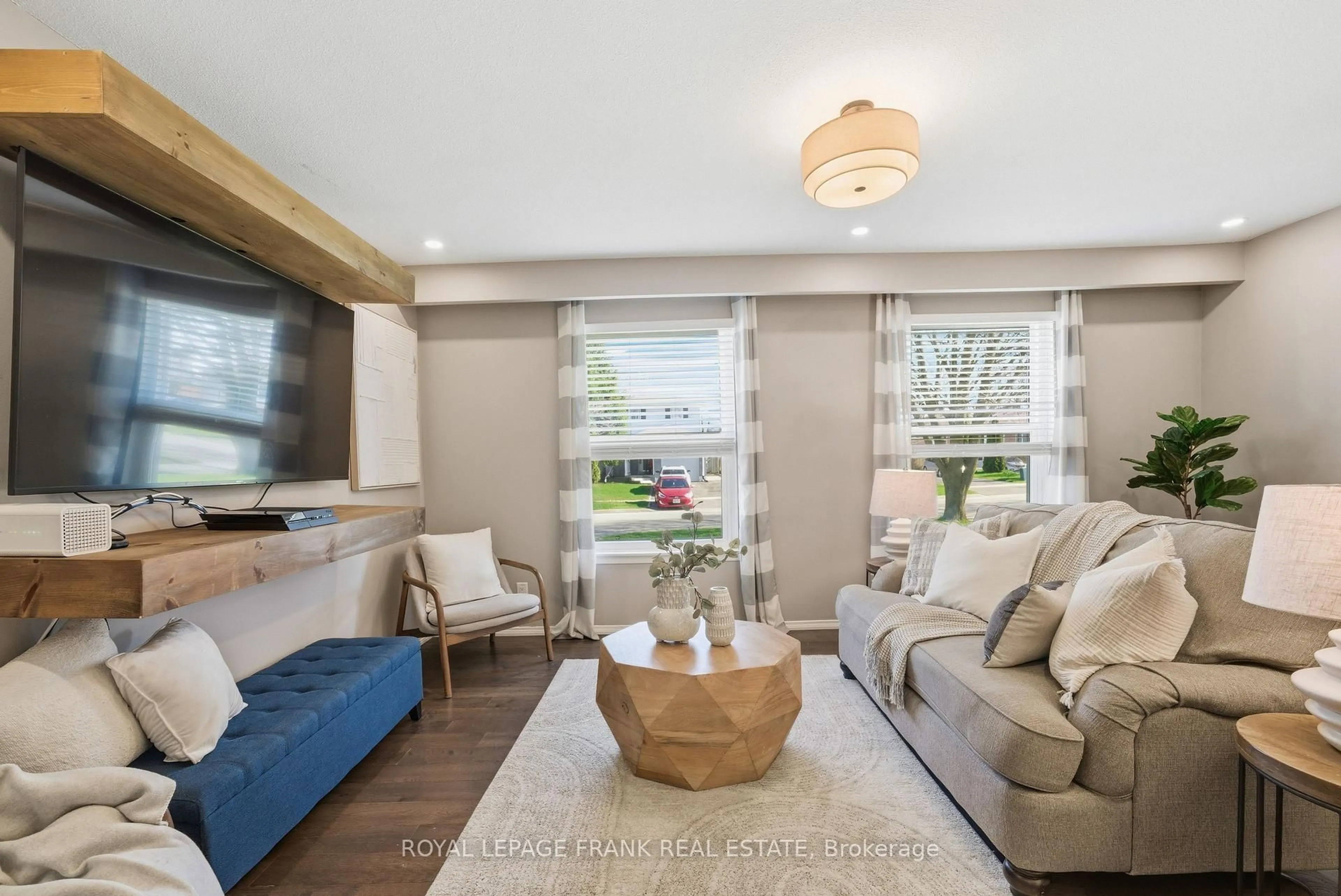 Living room with furniture, unknown for 1248 Astra Ave, Oshawa Ontario L1K 1H4