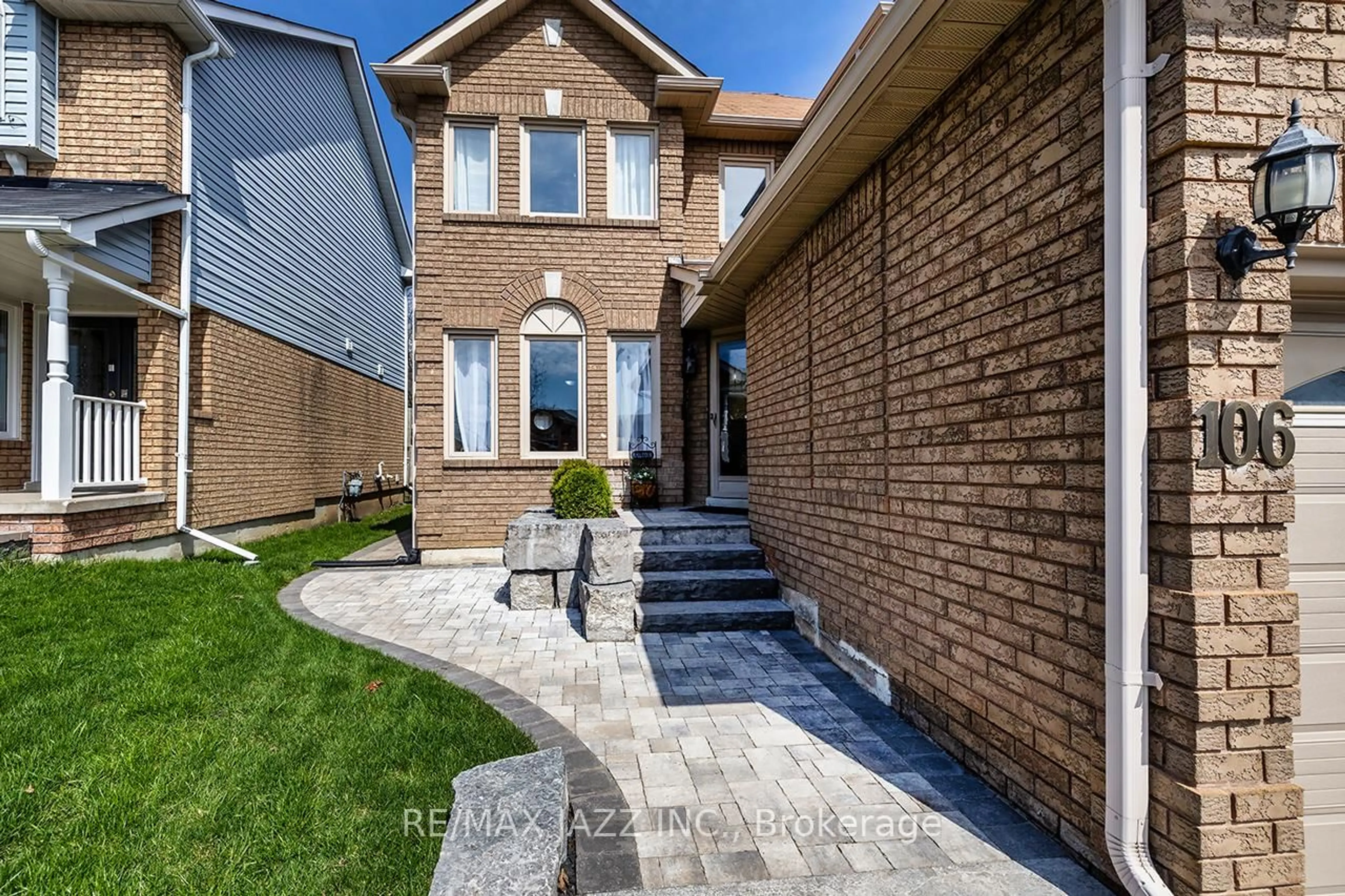 Home with brick exterior material, street for 106 Apple Blossom Blvd, Clarington Ontario L1C 4T7