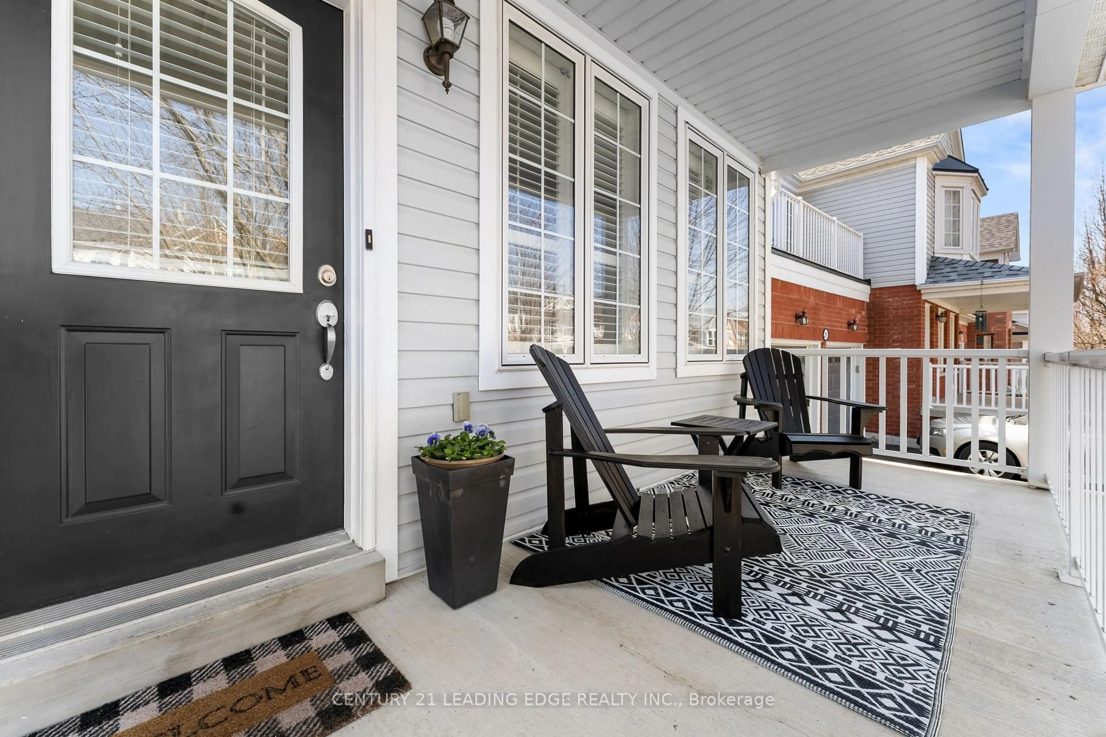 Indoor entryway for 31 Kingham Ave, Ajax Ontario L1Z 1M9