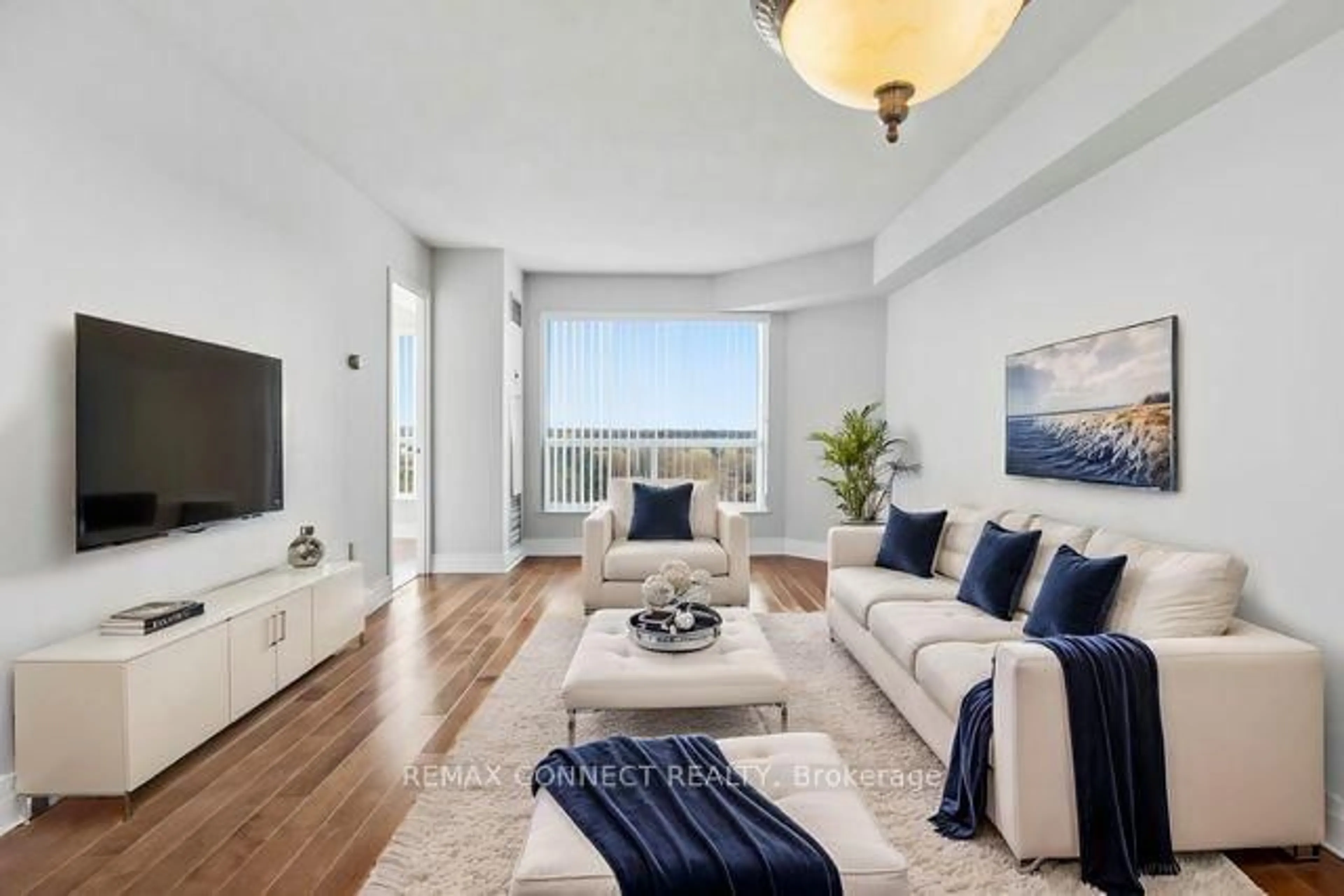 Living room with furniture, unknown for 712 Rossland Rd #814, Whitby Ontario L1N 9E8