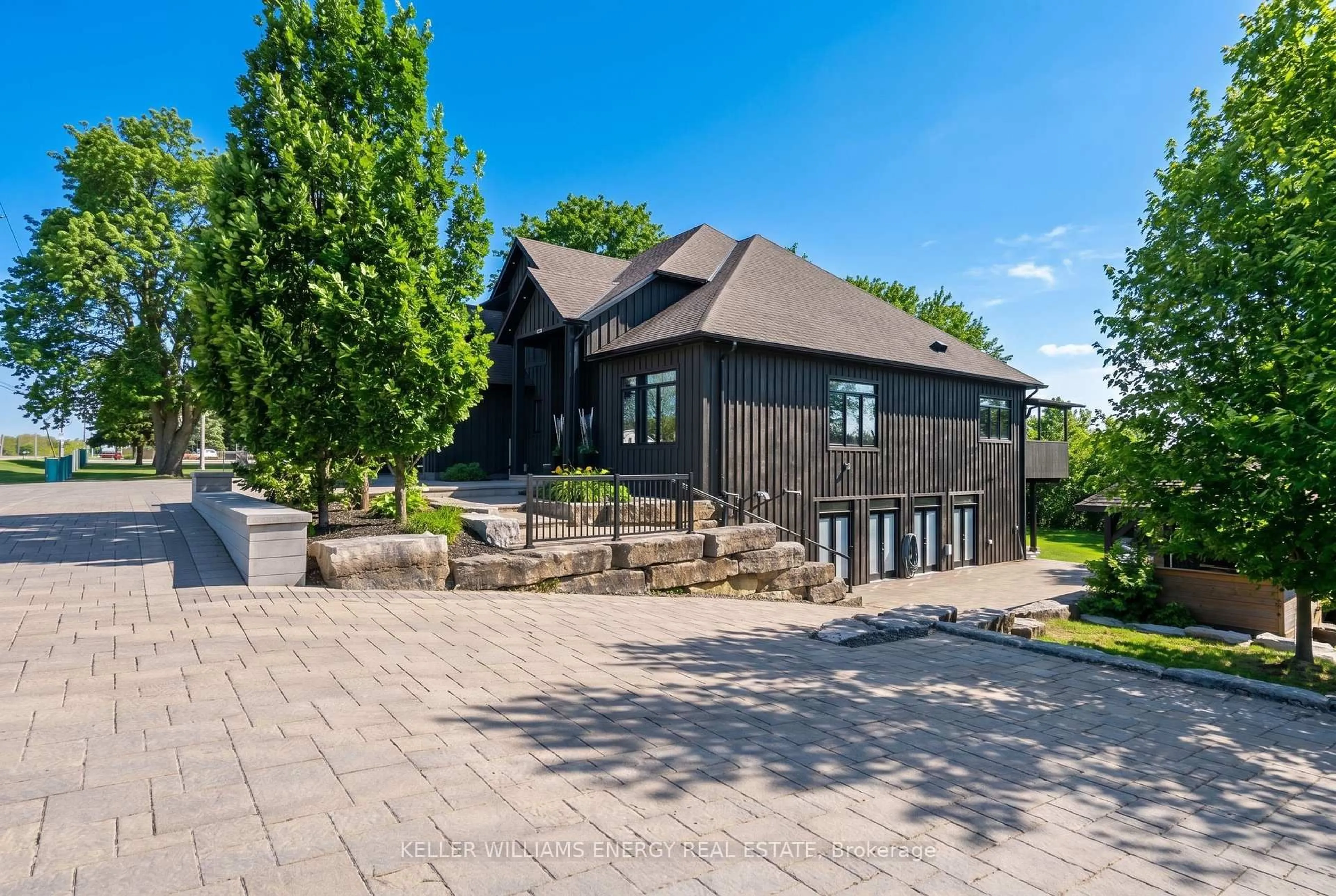 A pic from outside/outdoor area/front of a property/back of a property/a pic from drone, unknown for 4858 Trulls Rd, Clarington Ontario L0B 1J0