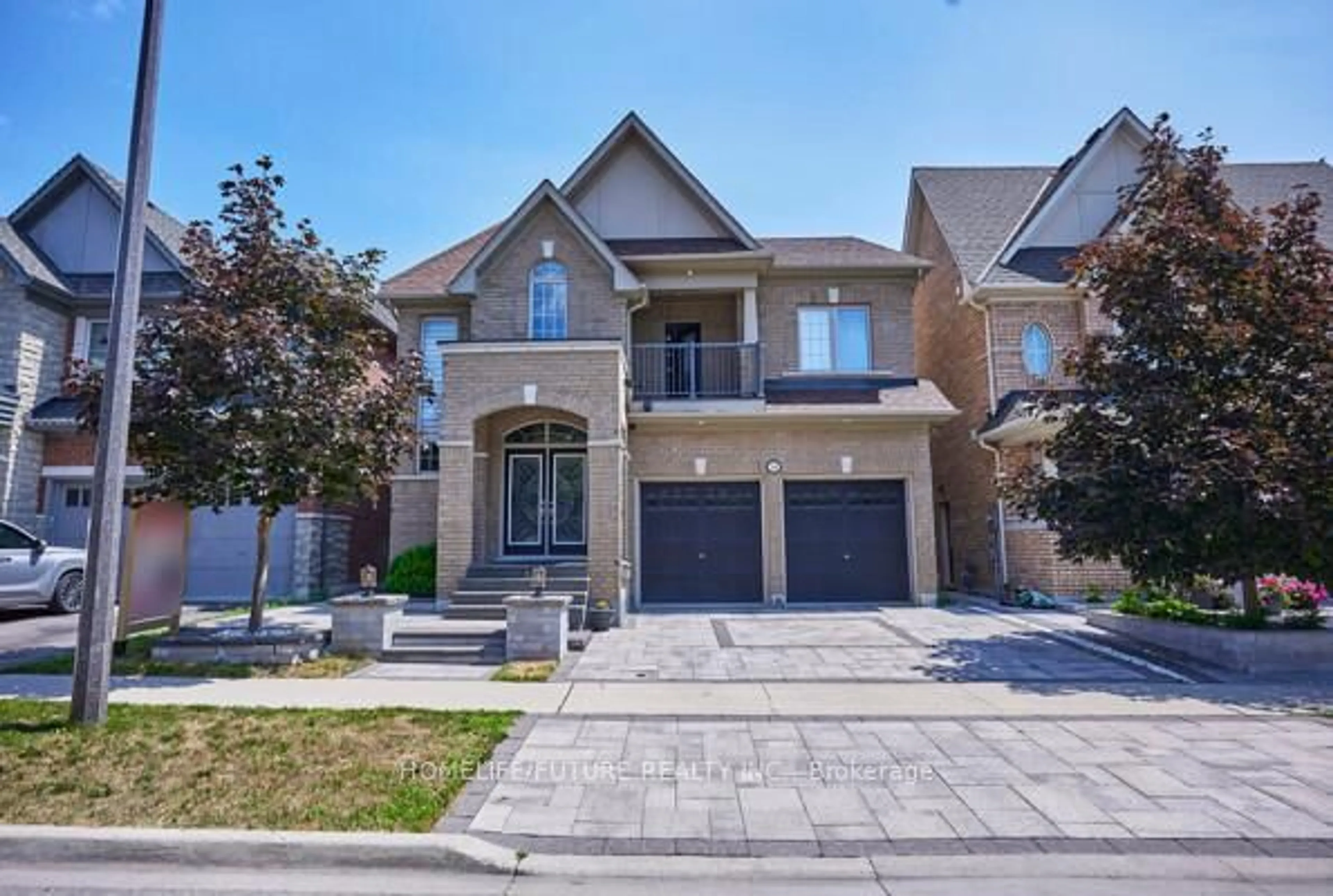 Home with brick exterior material, street for 2549 Snow Knight Dr, Oshawa Ontario L1L 0K2