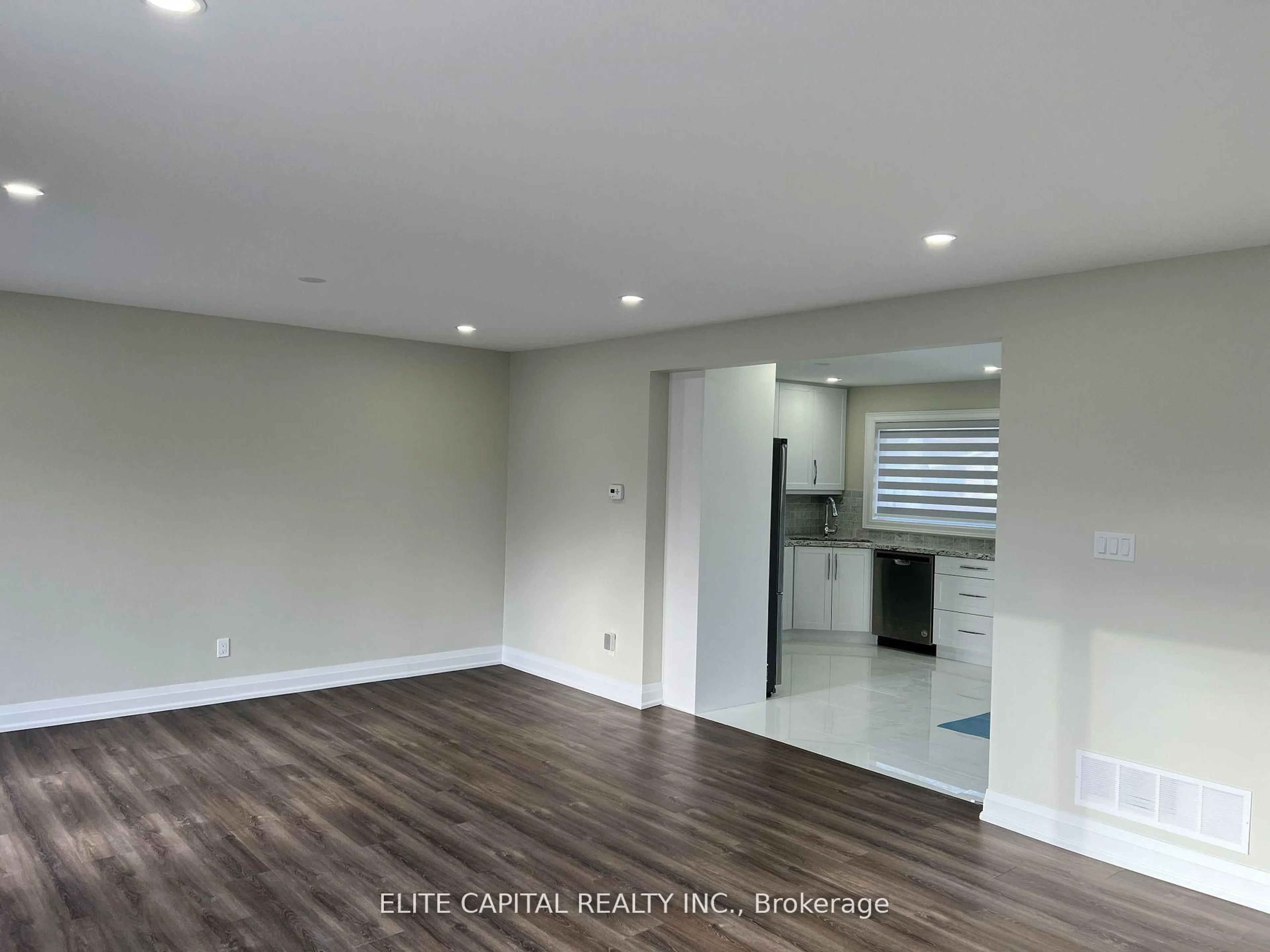 A pic of a room for 67 Hutcherson Sq, Toronto Ontario M1B 1C5