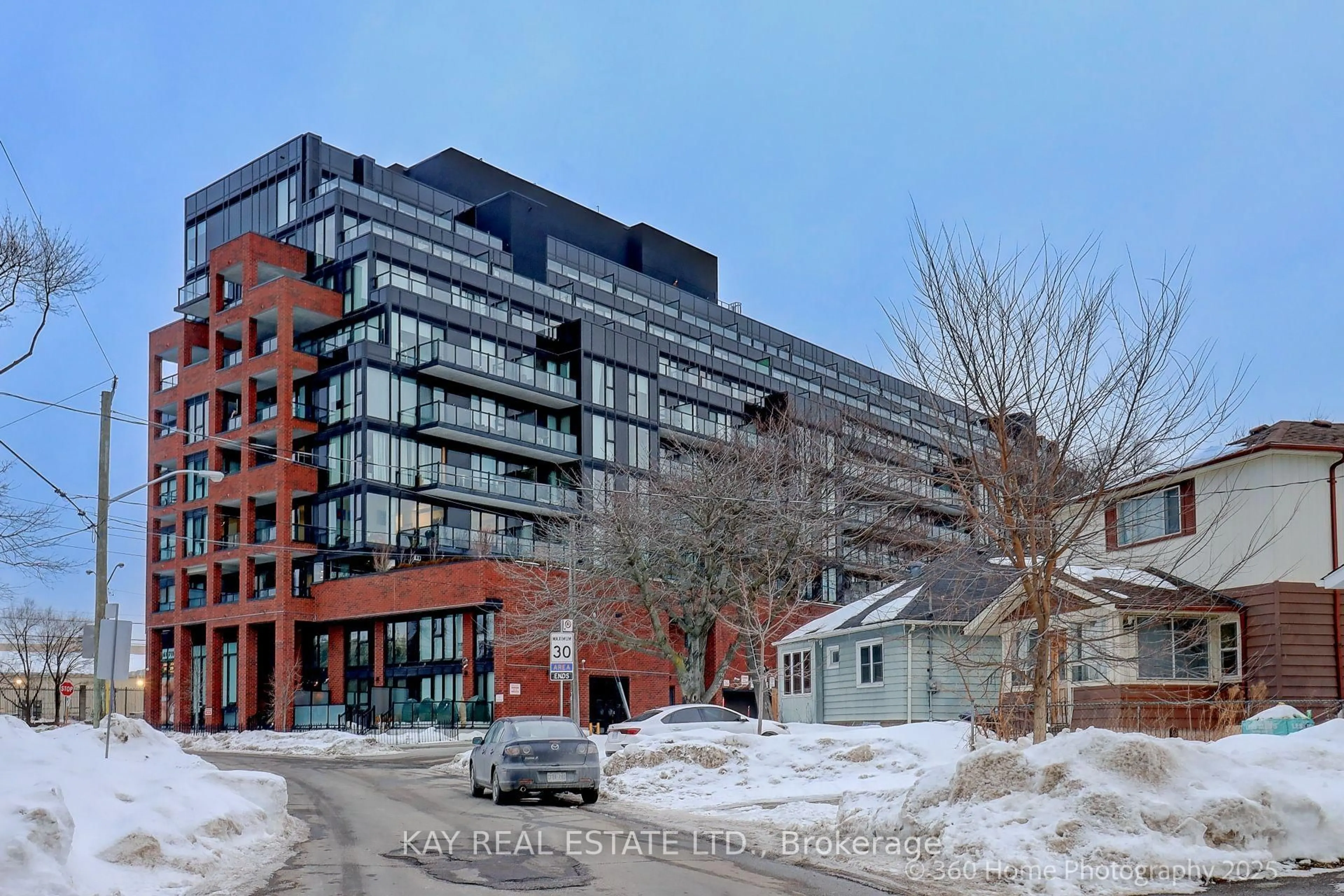 Unknown for 2799 Kingston Rd #305, Toronto Ontario M1M 1N1