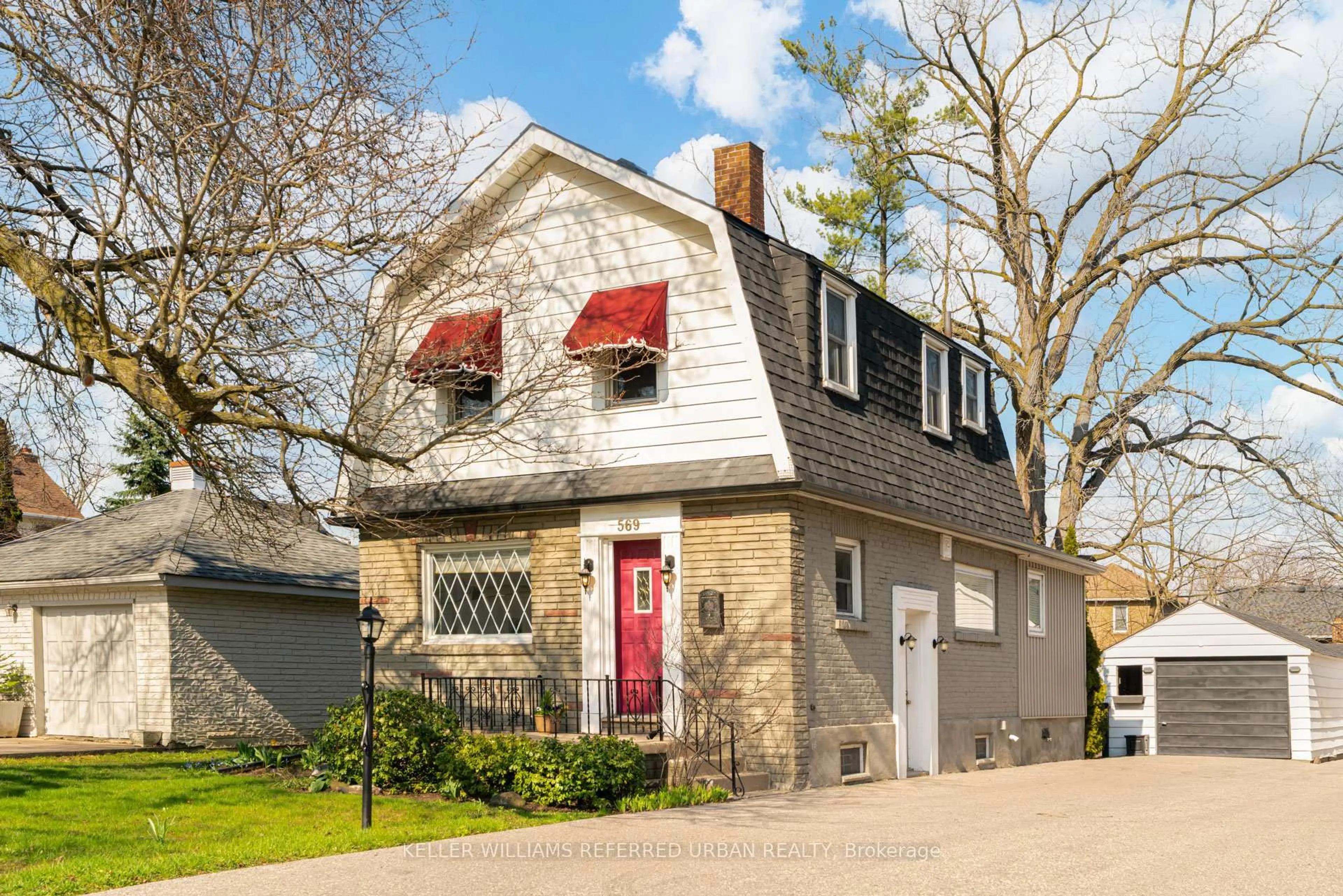 Home with brick exterior material, street for 569 Masson St, Oshawa Ontario L1G 5A2