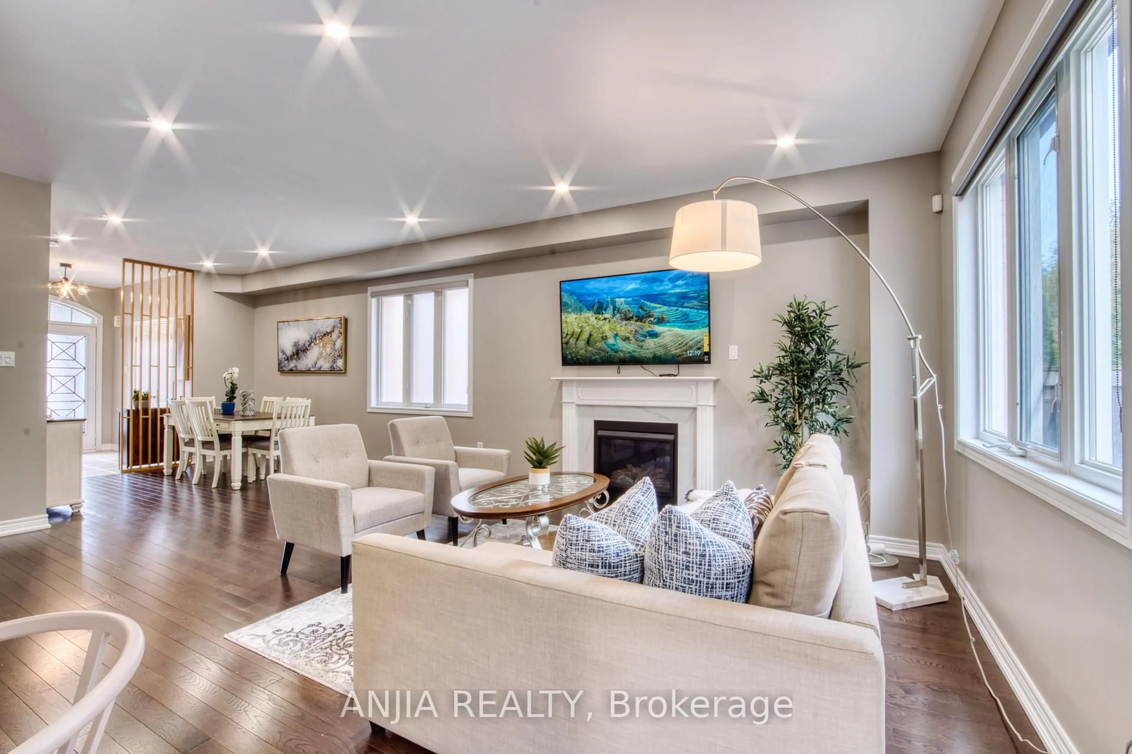 Home theater for 48 Promenade Dr, Whitby Ontario L1R 0L4