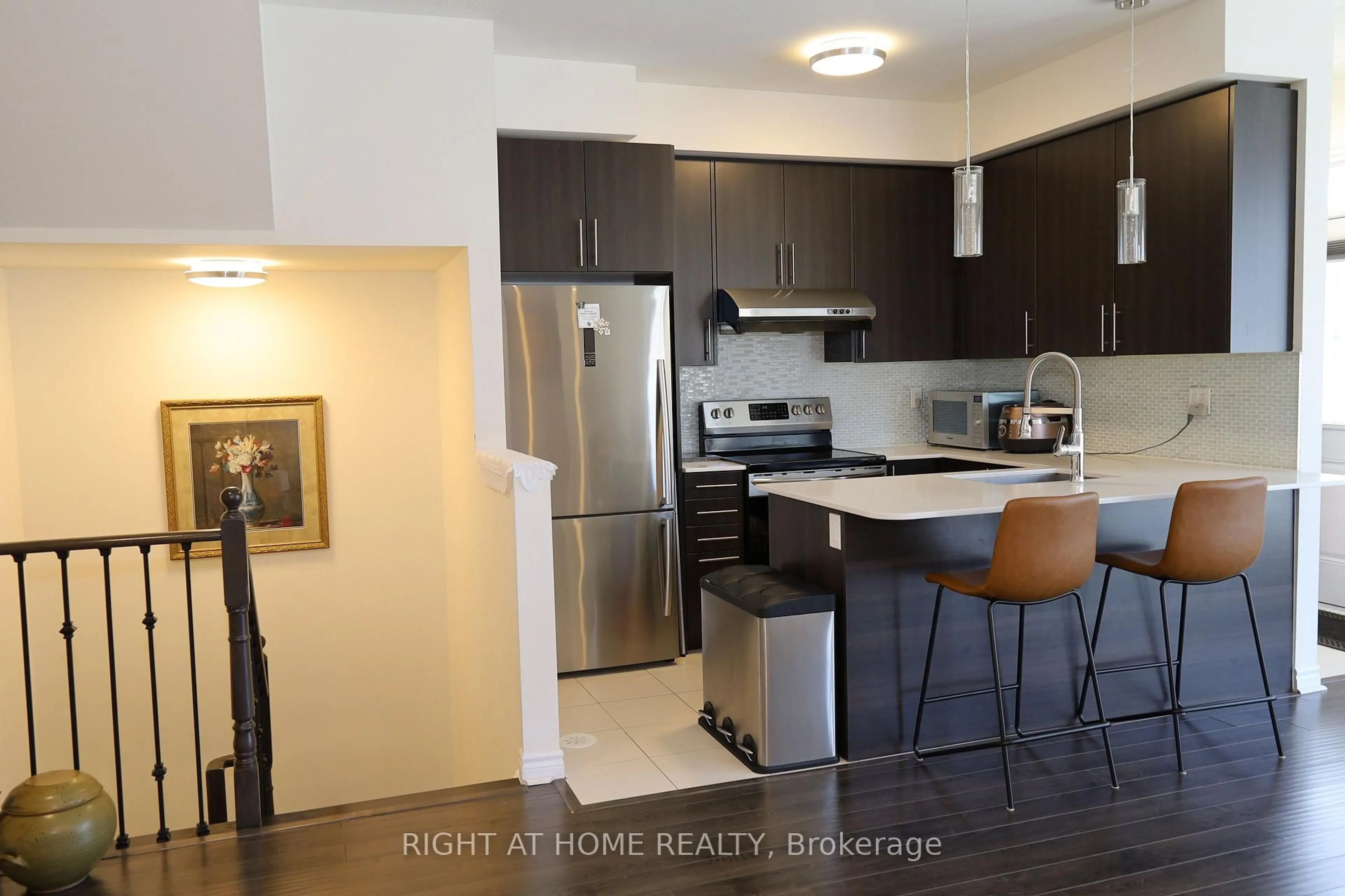 Open concept kitchen, unknown for 1255 Bridletowne Circ #14, Toronto Ontario M1W 0A5