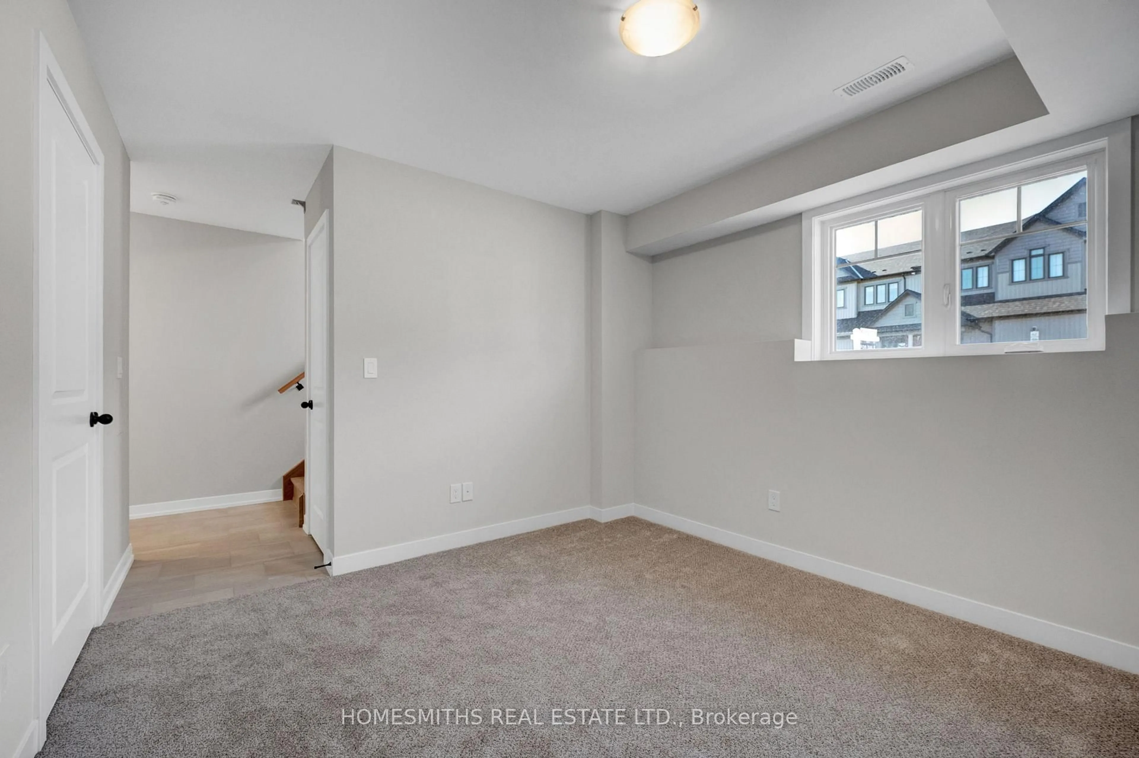 A pic of a room for 14 Nady Lane, Clarington Ontario L1B 0X1