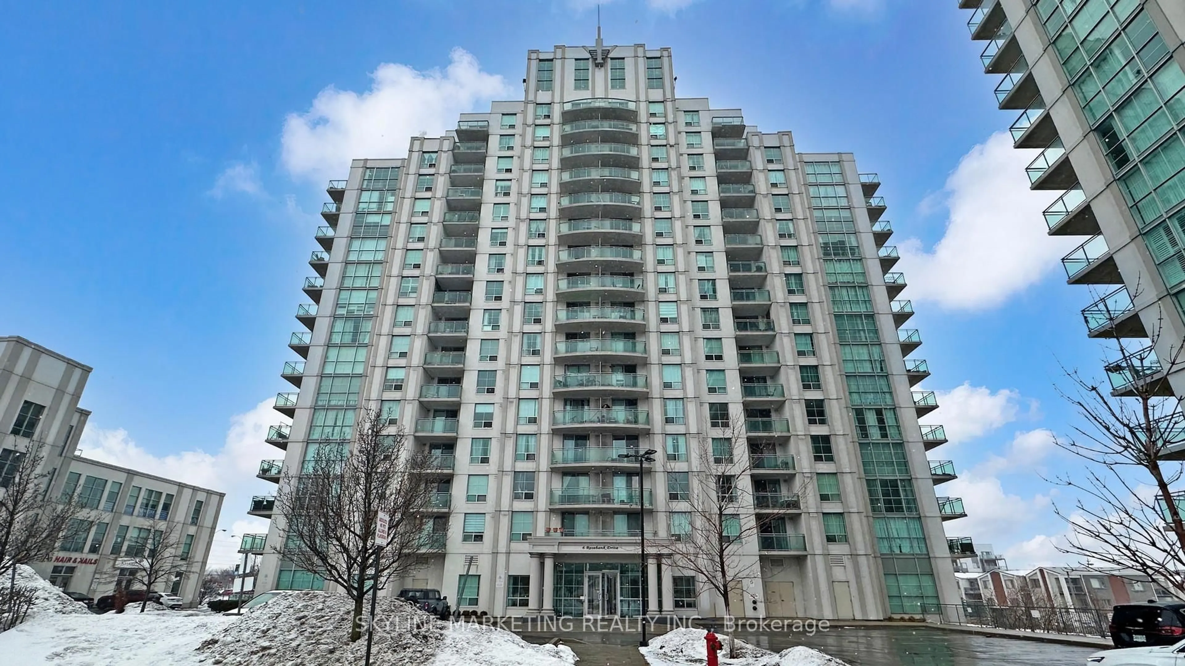 Indoor foyer for 6 Rosebank Dr #2K, Toronto Ontario M1B 0A1