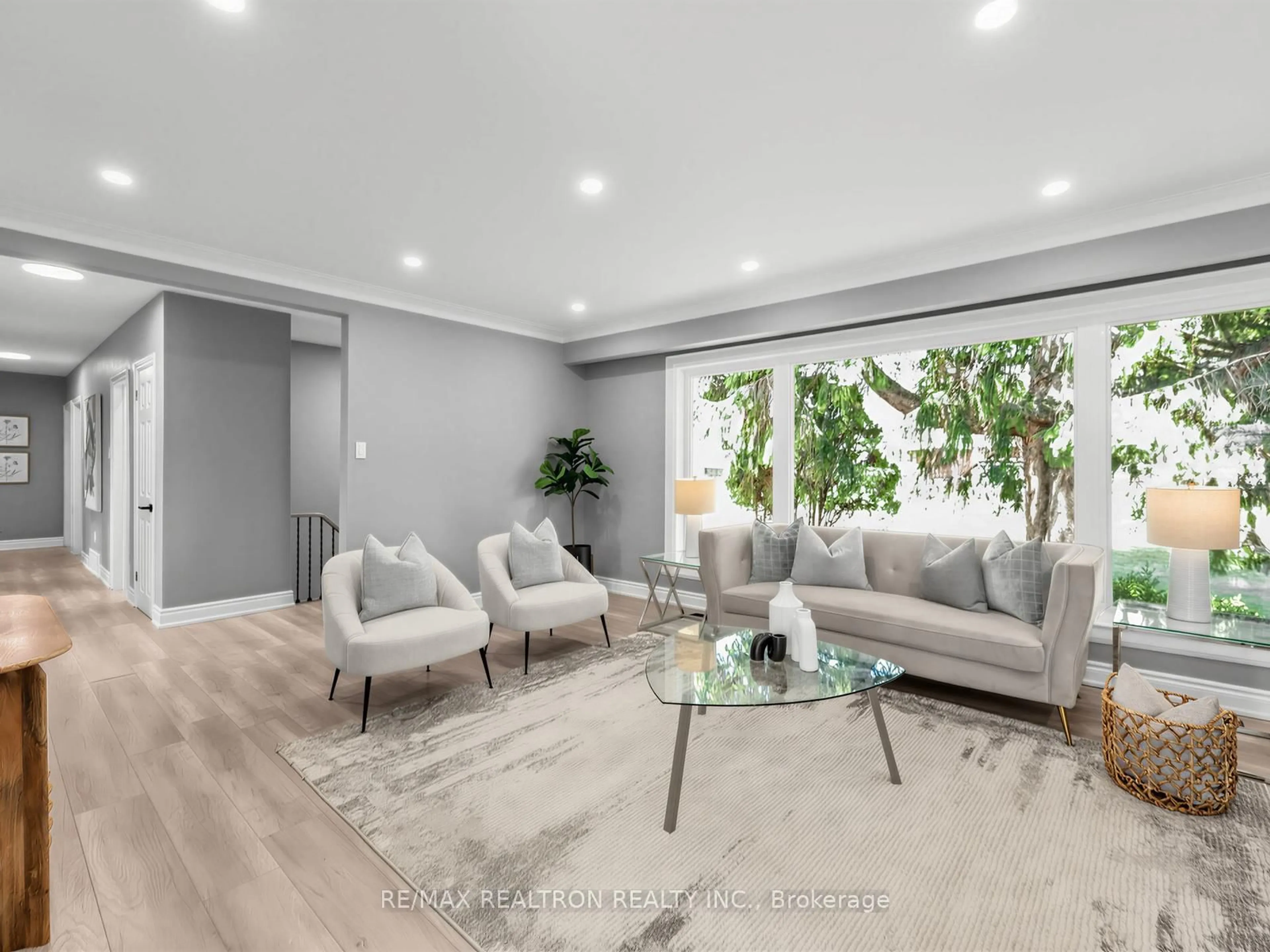 Living room with furniture, unknown for 7 White Ave, Toronto Ontario M1C 1P1