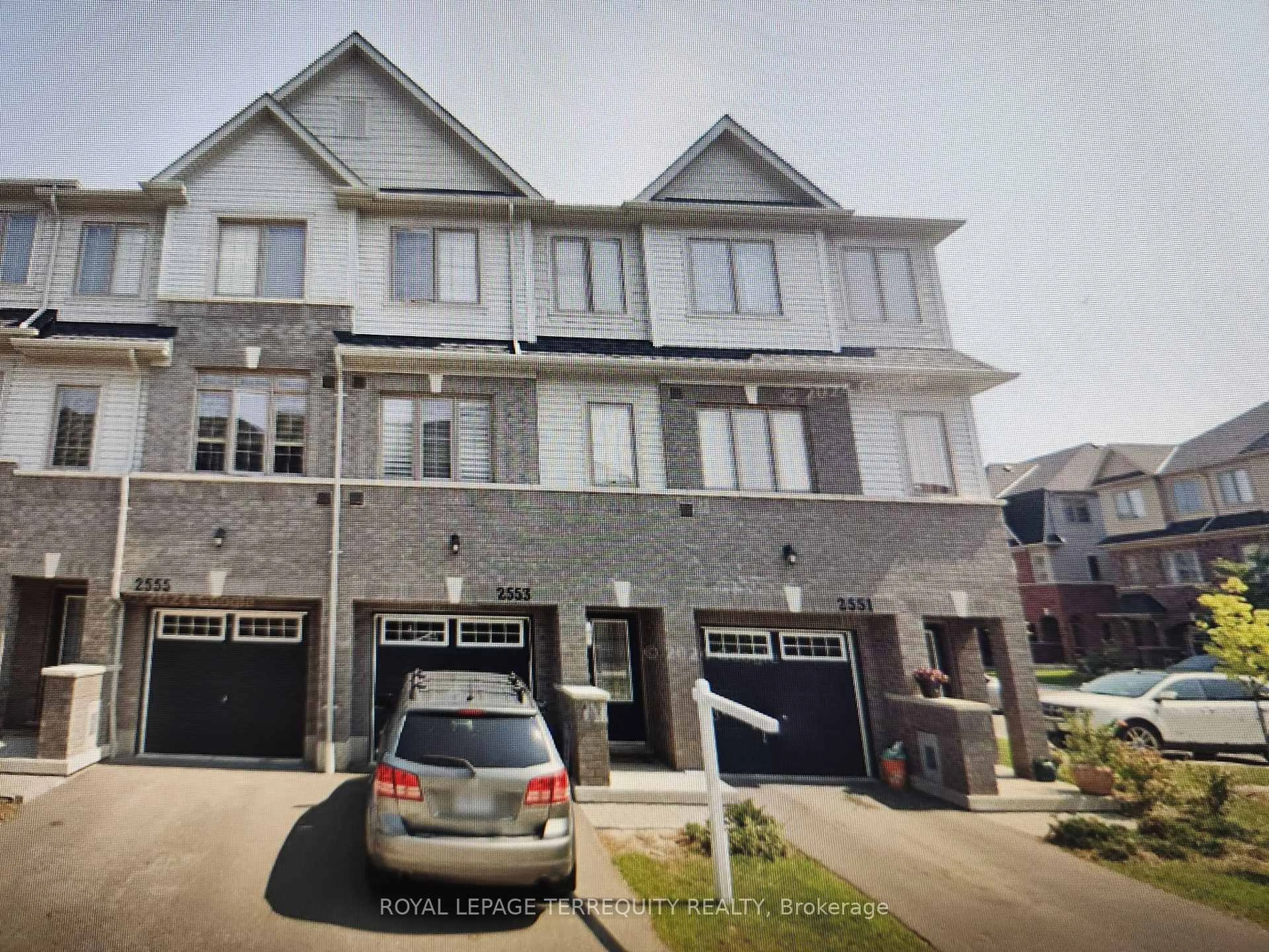 Unknown for 2551 Barbarolli Path #115, Oshawa Ontario L1L 0P9
