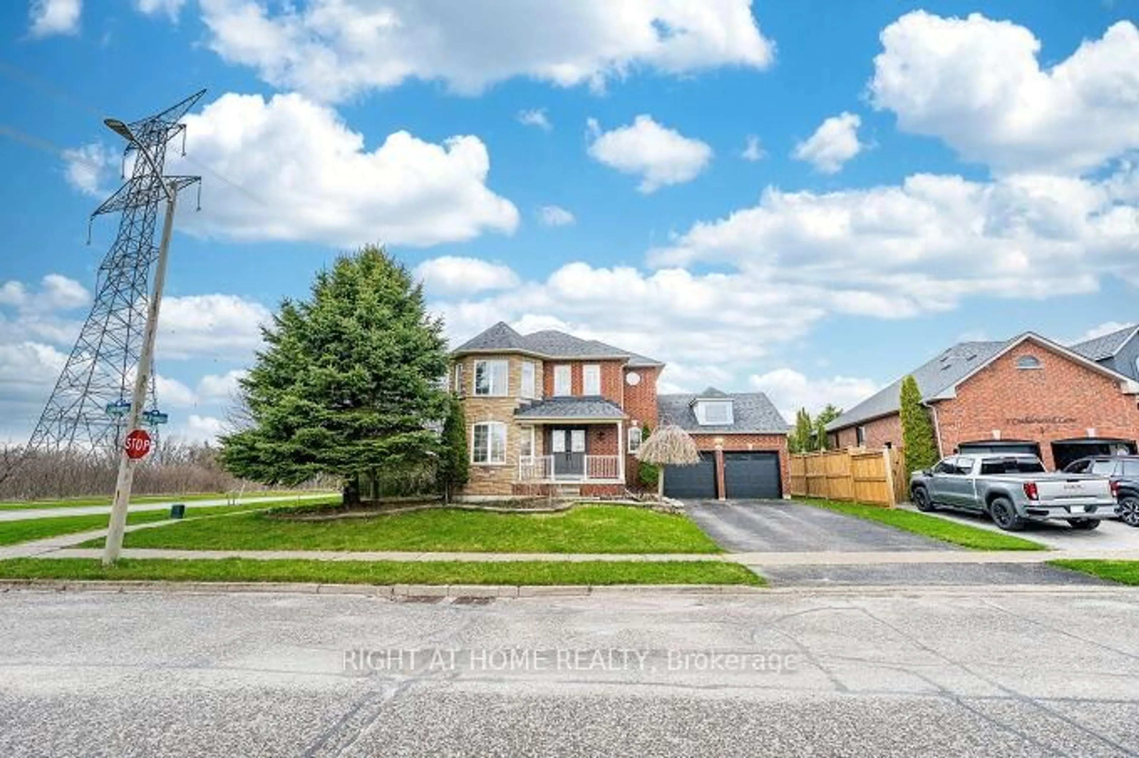 A pic from outside/outdoor area/front of a property/back of a property/a pic from drone, street for 2 Catherwood Lane, Clarington Ontario L1B 1C1