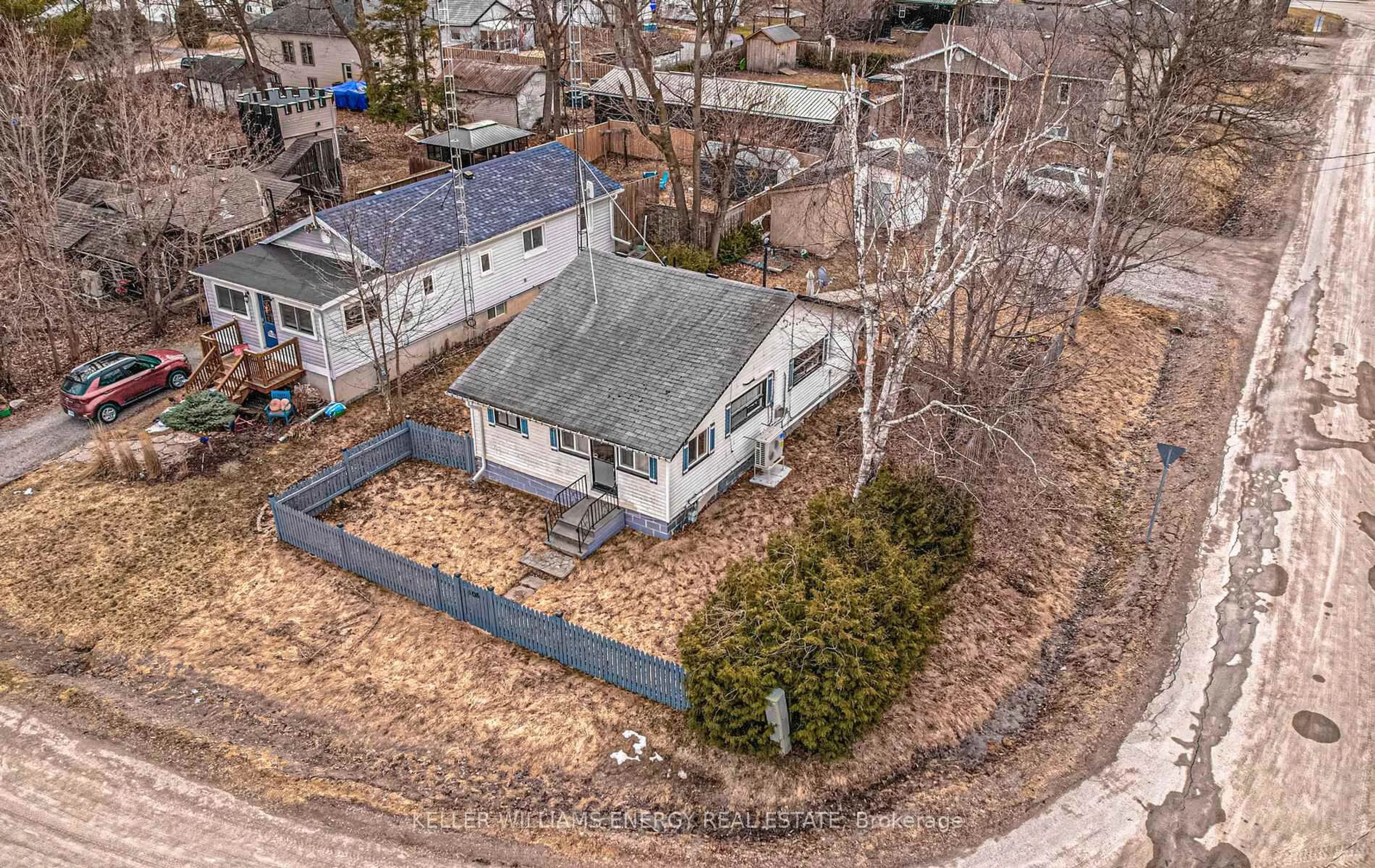 A pic from outside/outdoor area/front of a property/back of a property/a pic from drone, street for 108 Centre St, Scugog Ontario L0B 1E0