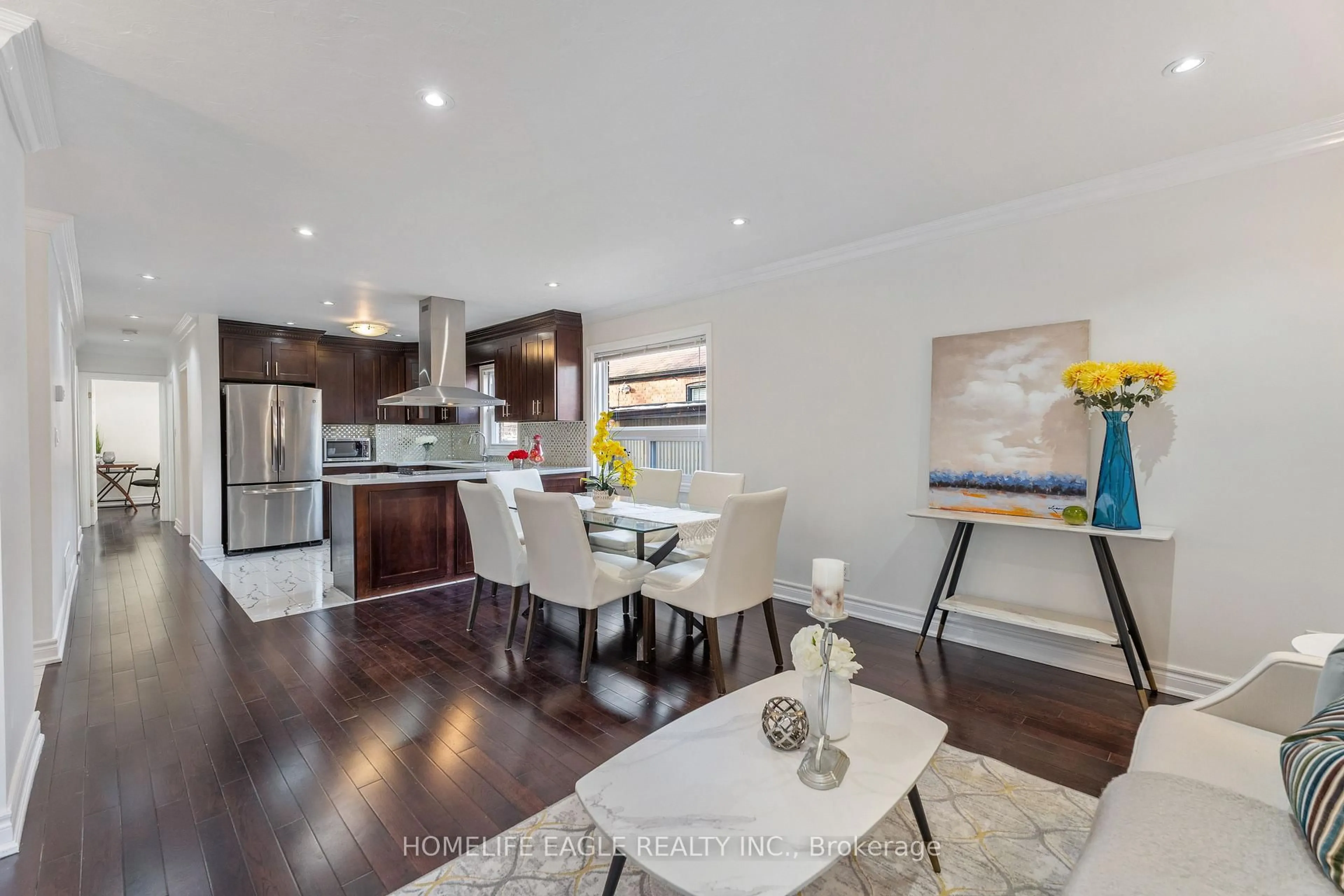 Open concept kitchen, wood/laminate floor for 20 Maywood Park, Toronto Ontario M1K 2G8