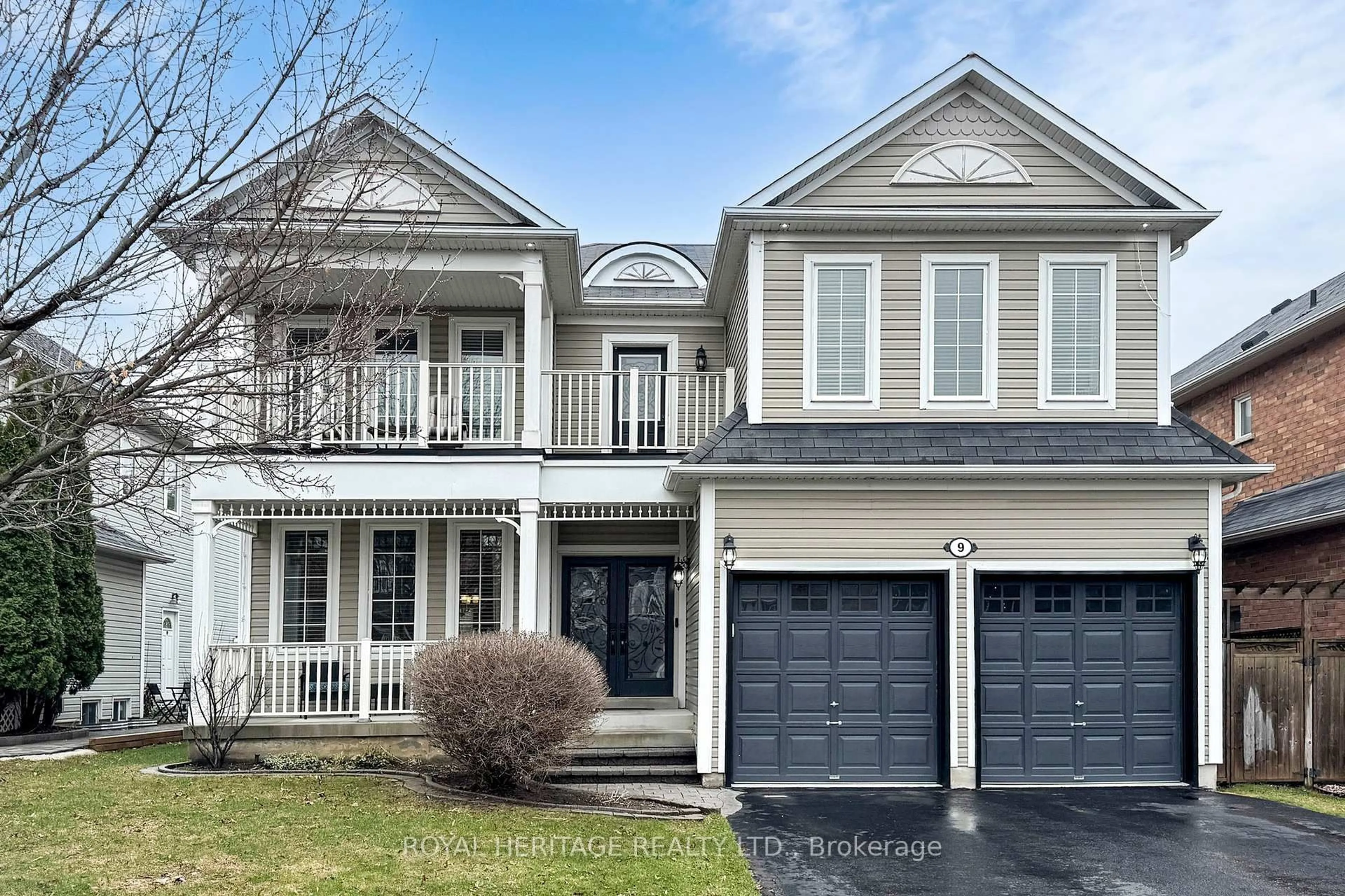 Home with vinyl exterior material, street for 9 Nathan Ave, Whitby Ontario L1M 1J3