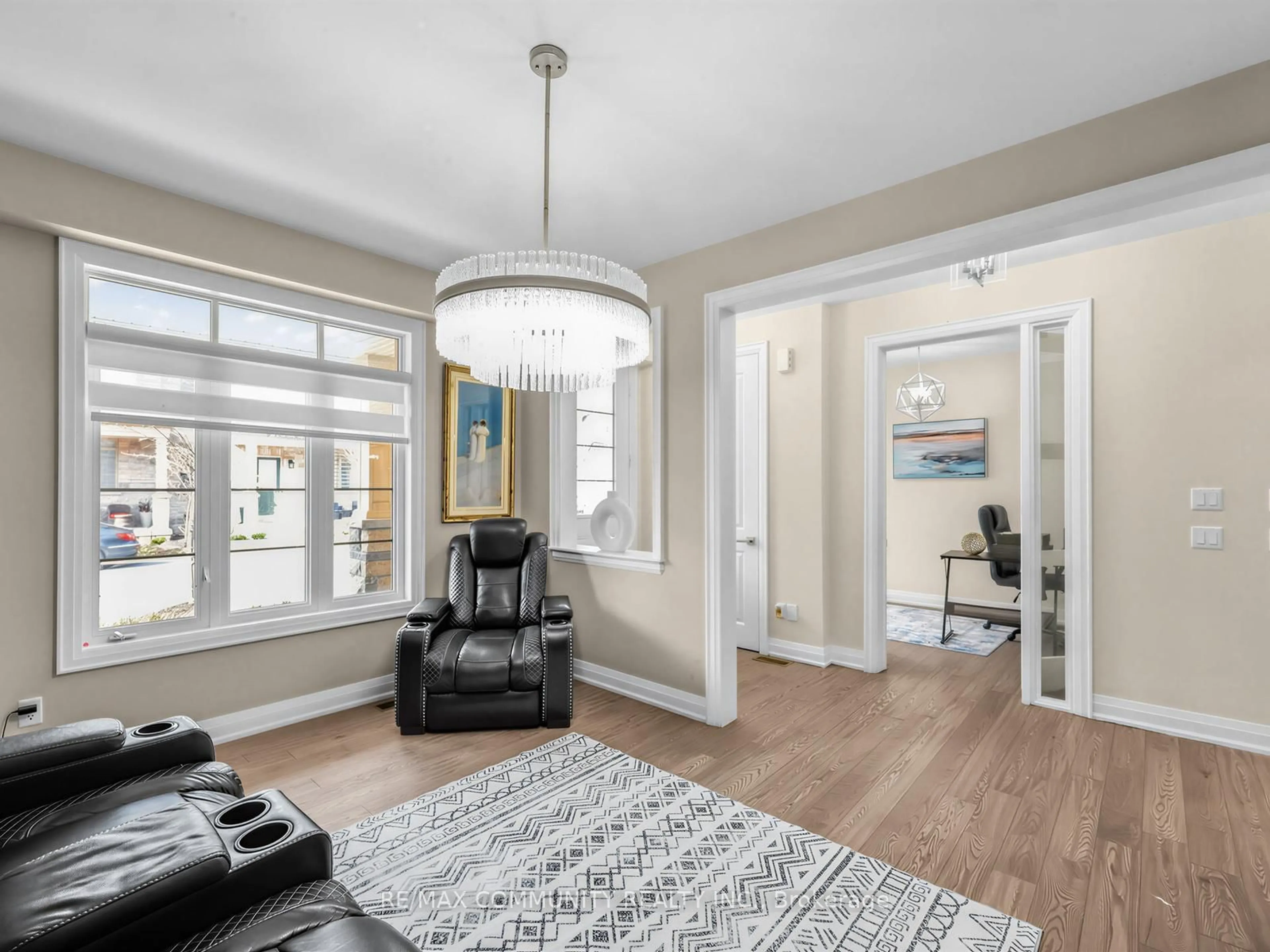 Unknown for 9 Clutterbuck Lane, Ajax Ontario L1T 0N6