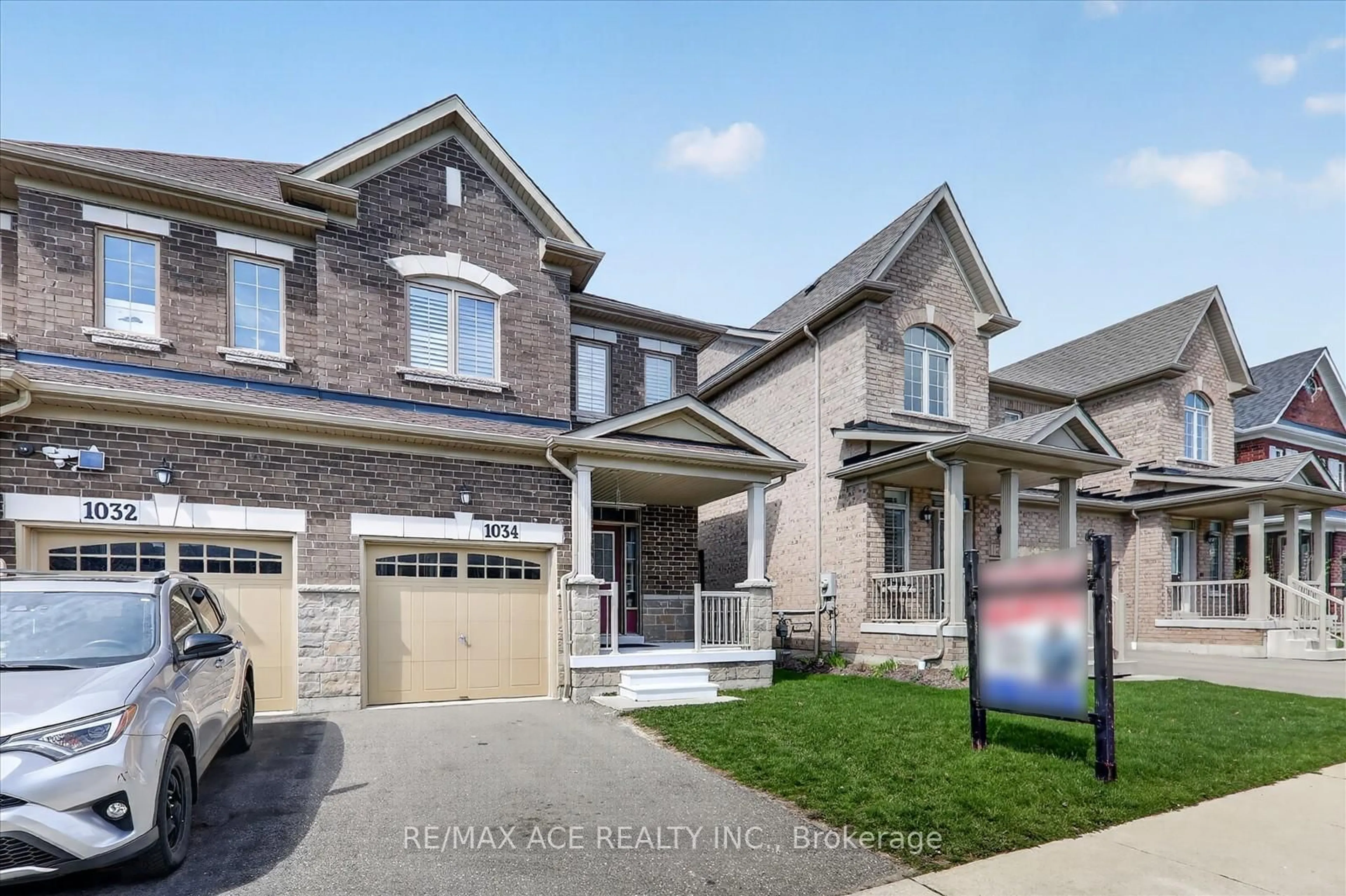 Home with brick exterior material, street for 1034 Byron St, Whitby Ontario L1N 0E5