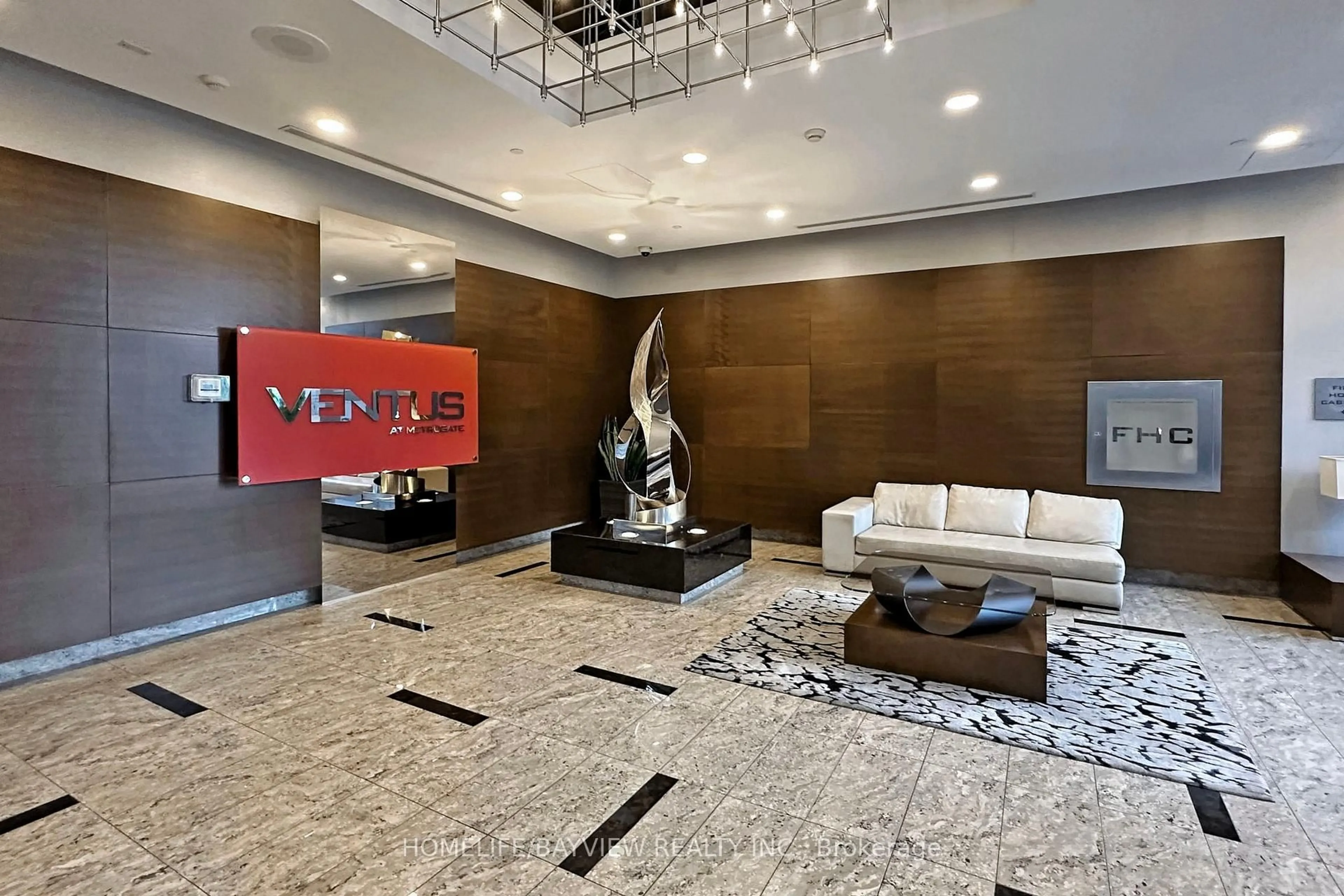 Lobby for 181 Village Green Sq #711, Toronto Ontario M1S 0K6