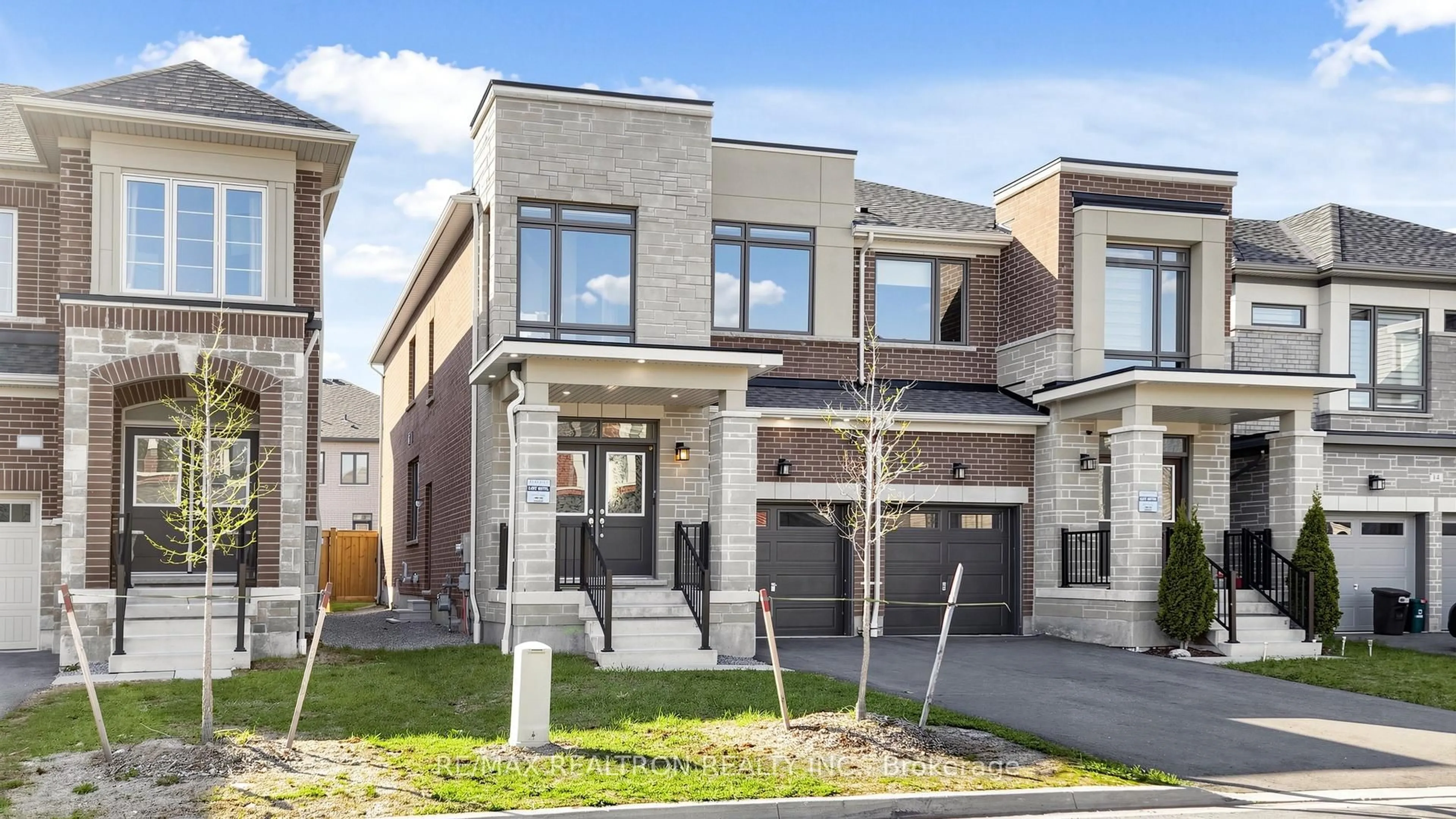 Home with brick exterior material, street for 10 Hinkson St, Whitby Ontario L1P 1Y2