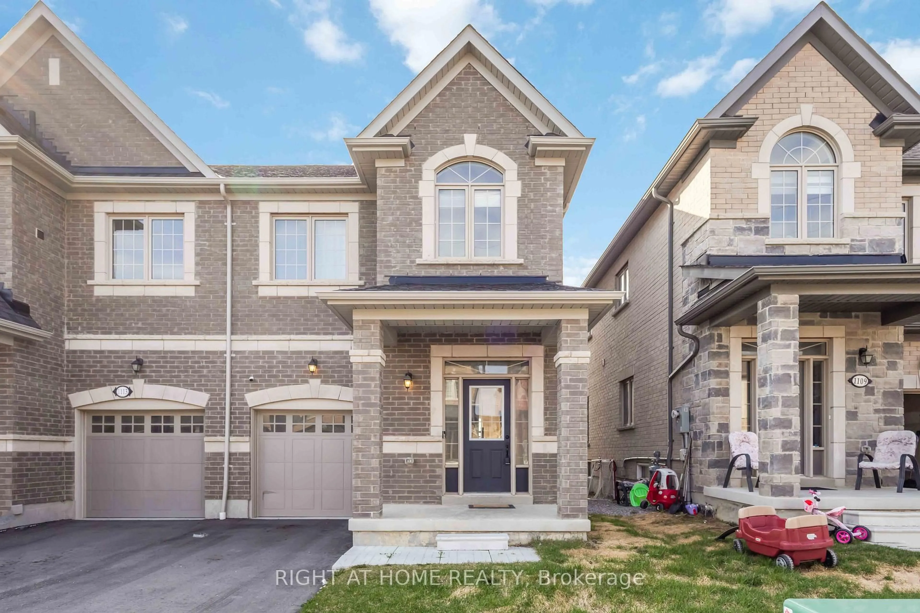 Home with brick exterior material, street for 1111 Skyridge Blvd, Pickering Ontario L1X 0M8