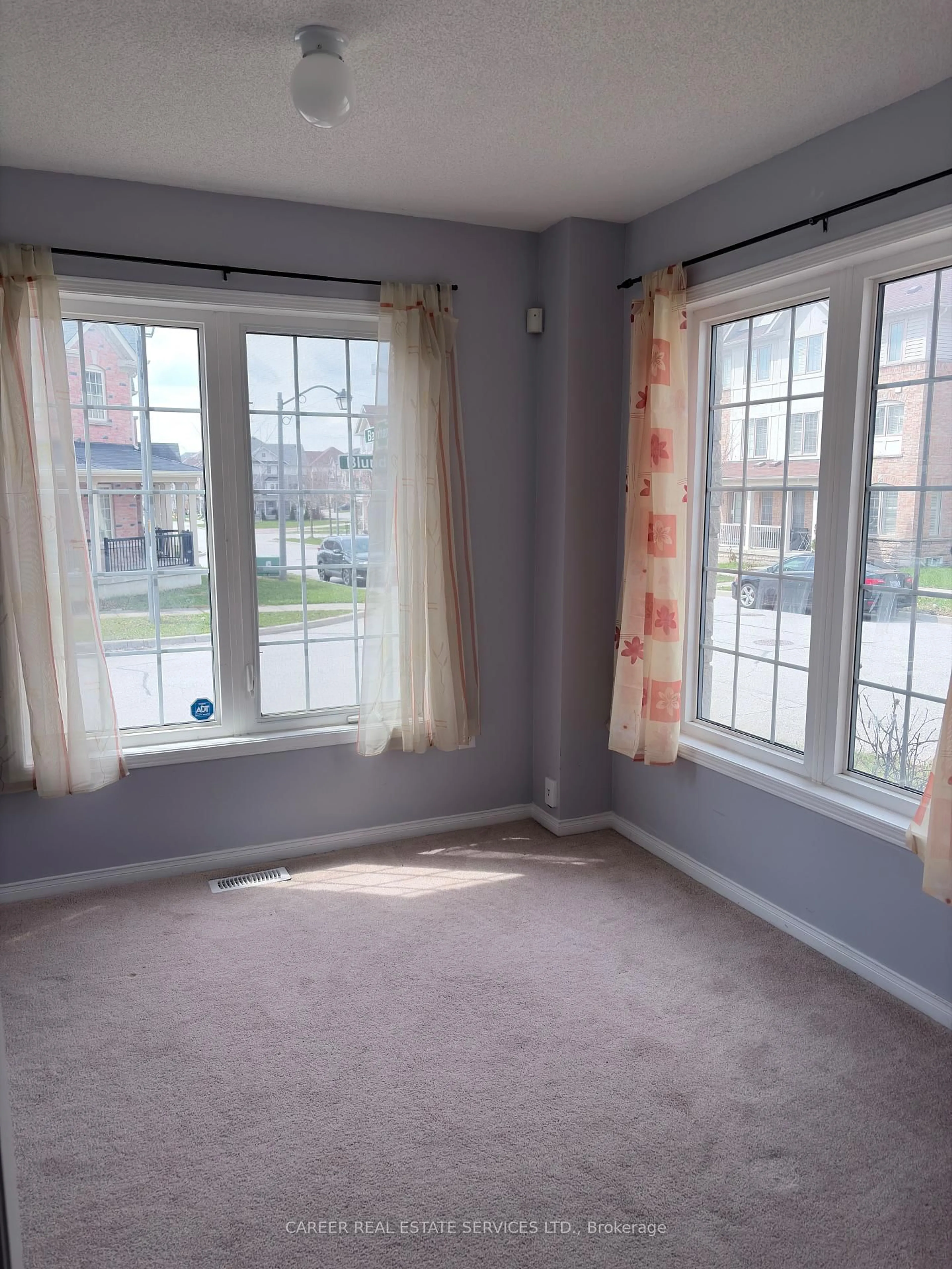 A pic of a room for 45 Blunden Rd, Ajax Ontario L1Z 0K8