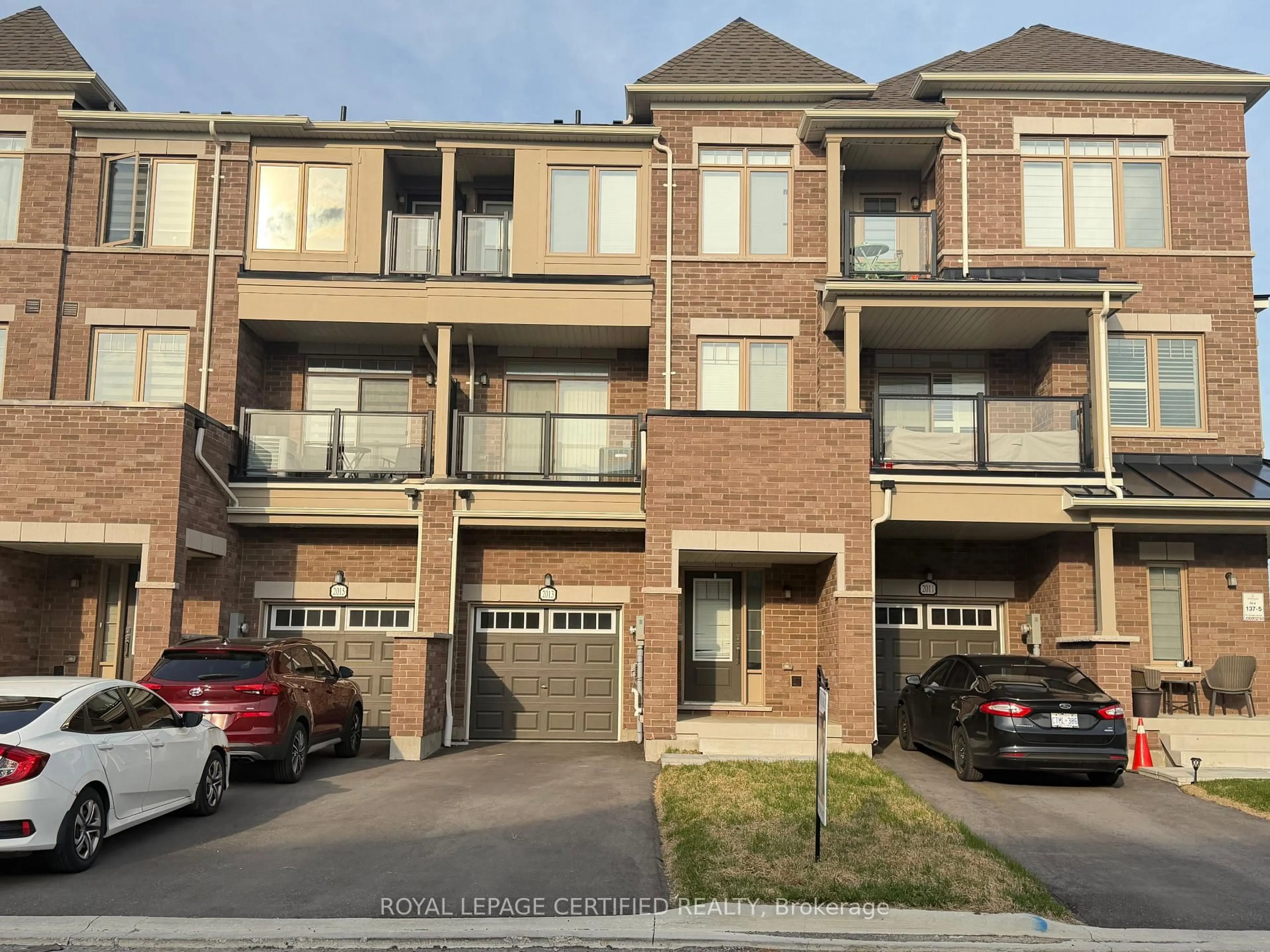 Home with brick exterior material, street for 2013 Cameron Lott Cres, Oshawa Ontario L1L 0S1