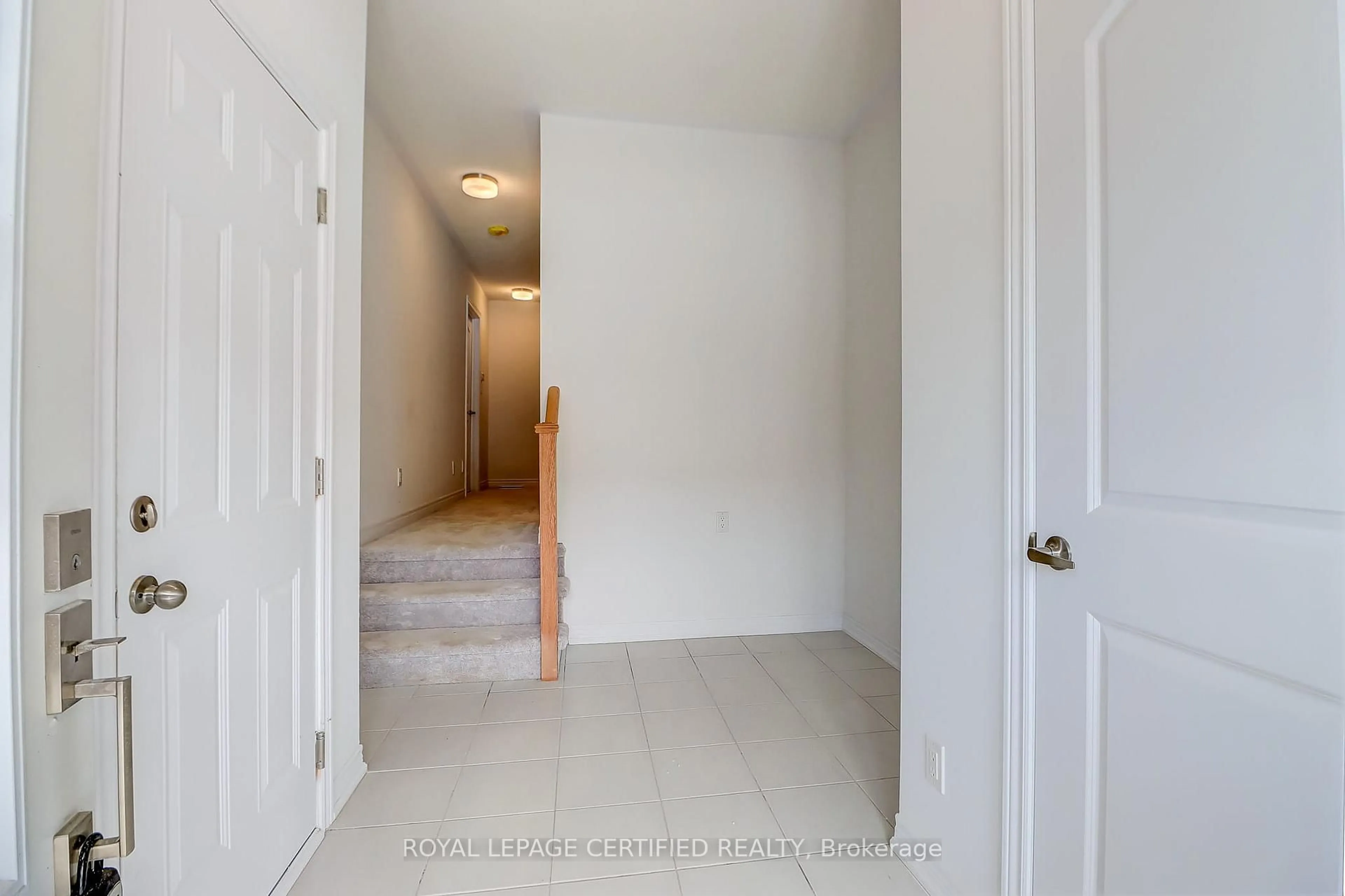 Unknown for 2013 Cameron Lott Cres, Oshawa Ontario L1L 0S1