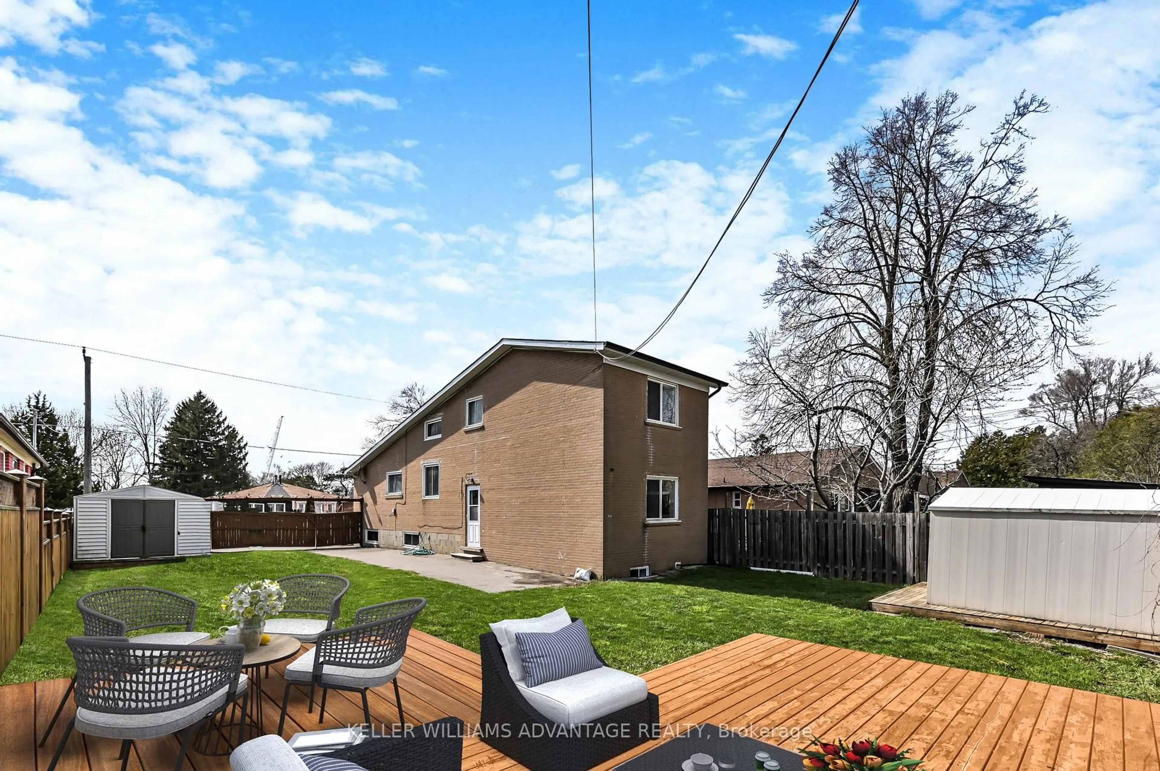 Unknown for 201 Linden Ave, Toronto Ontario M1K 3J1